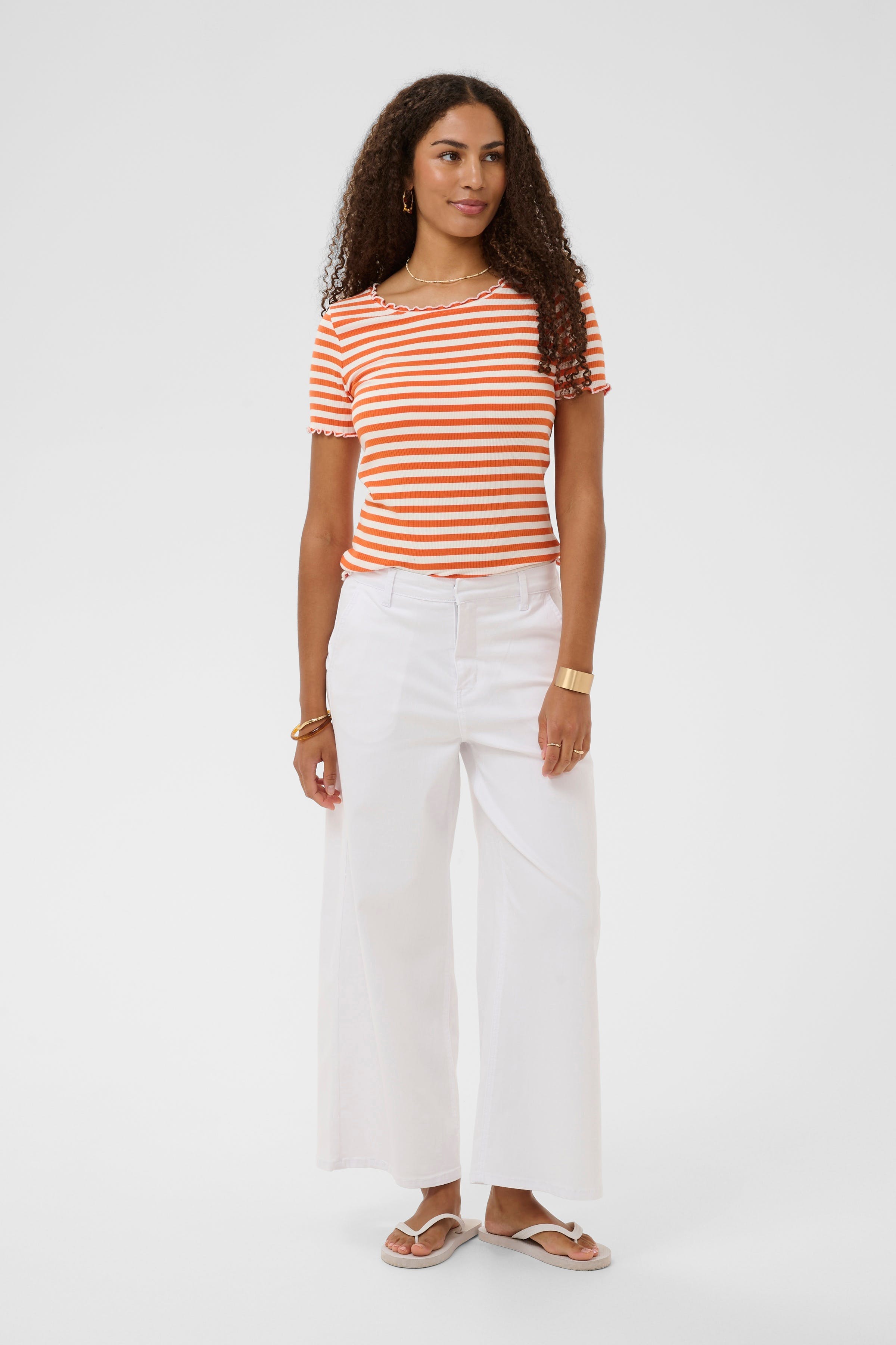 CRVisti Jeans LOOKBOOK FRONT 10615093-110602