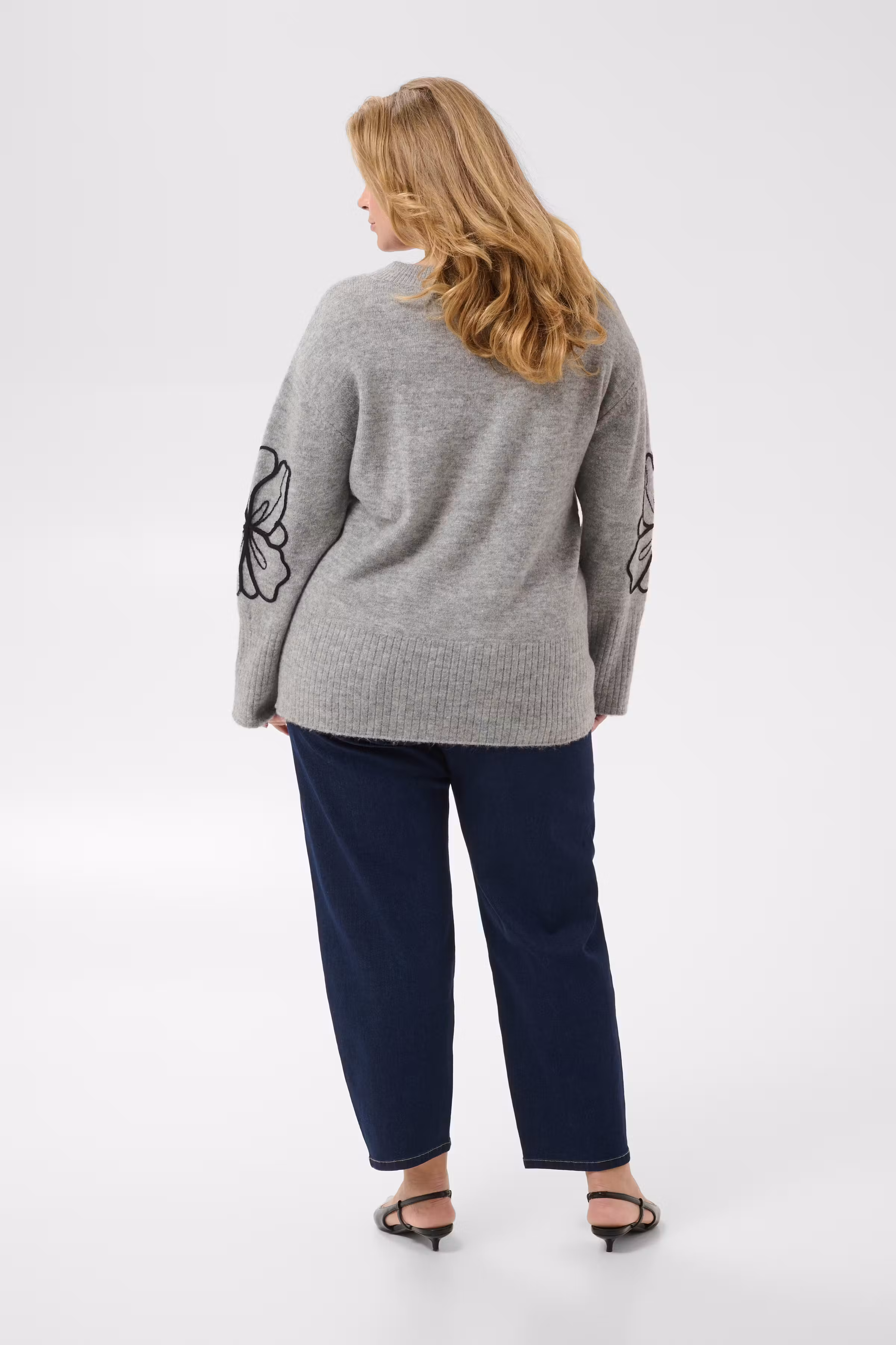 KCerina Pullover LOOKBOOK BACK 10584598-1000141