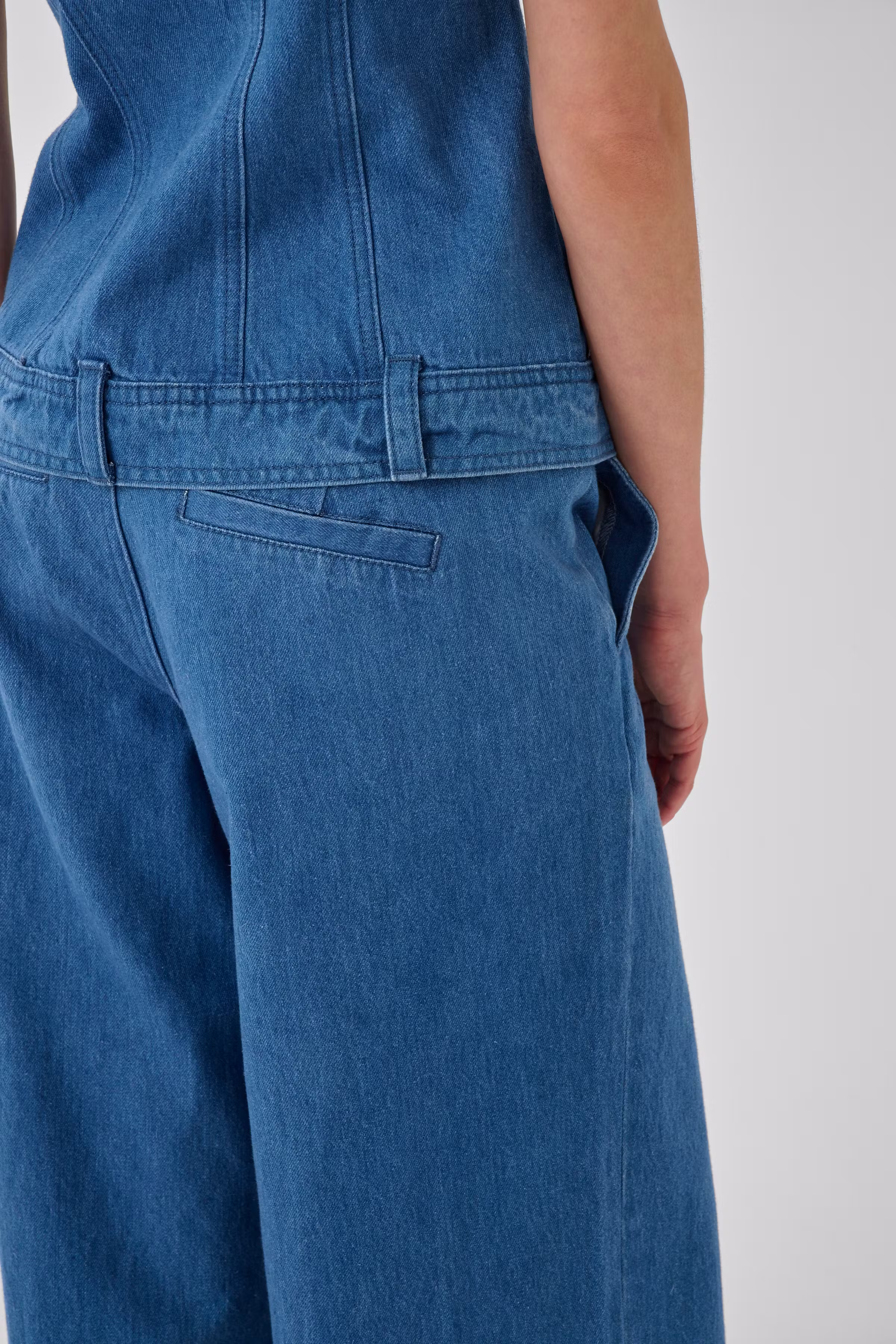 MWTessa Wide broek LOOKBOOK DETAIL 10705484-109358