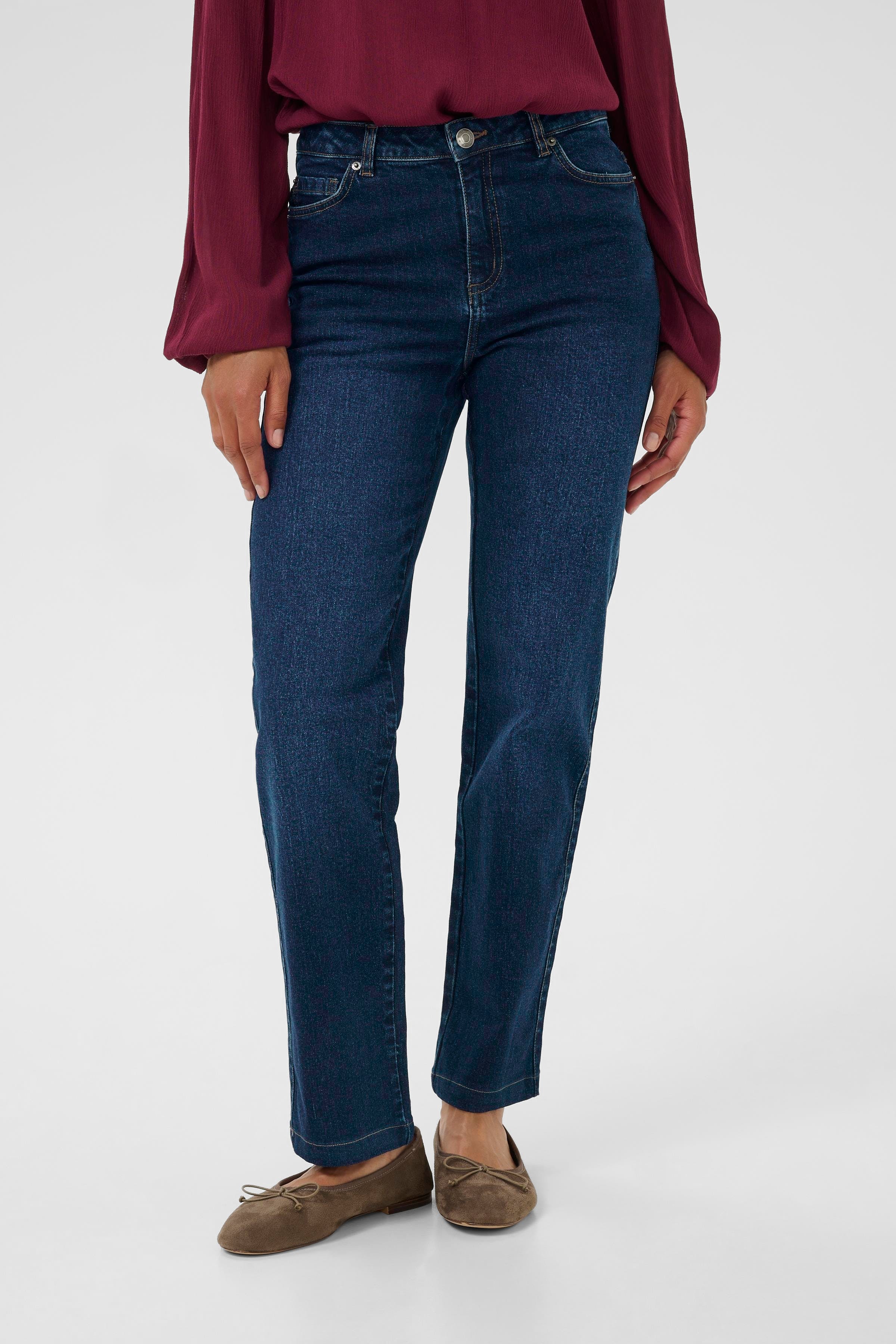 KAmaris Jeans LOOKBOOK FRONT 10510727-100316