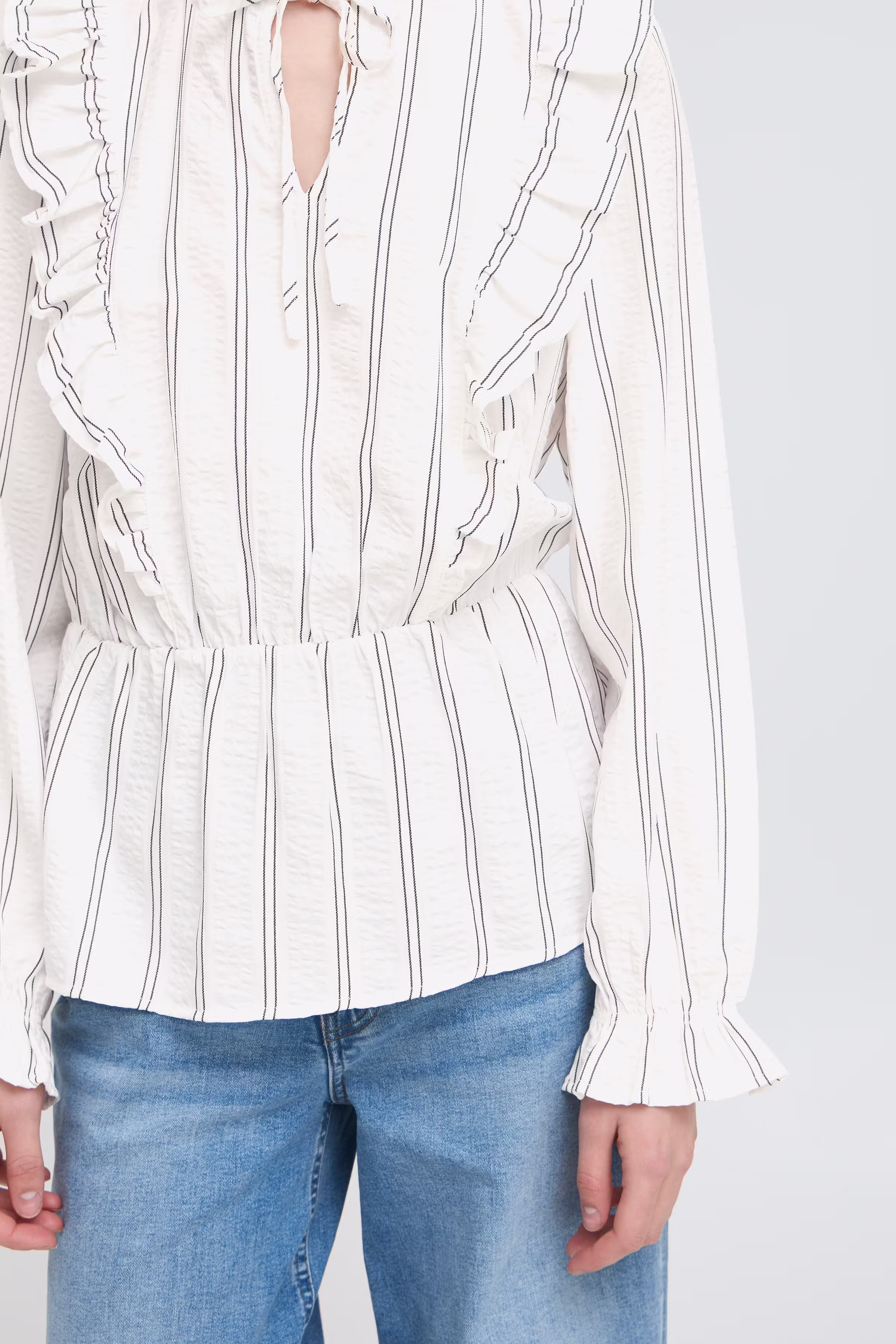 IXOLLIE Blouse LOOKBOOK DETAIL 20123720-114201