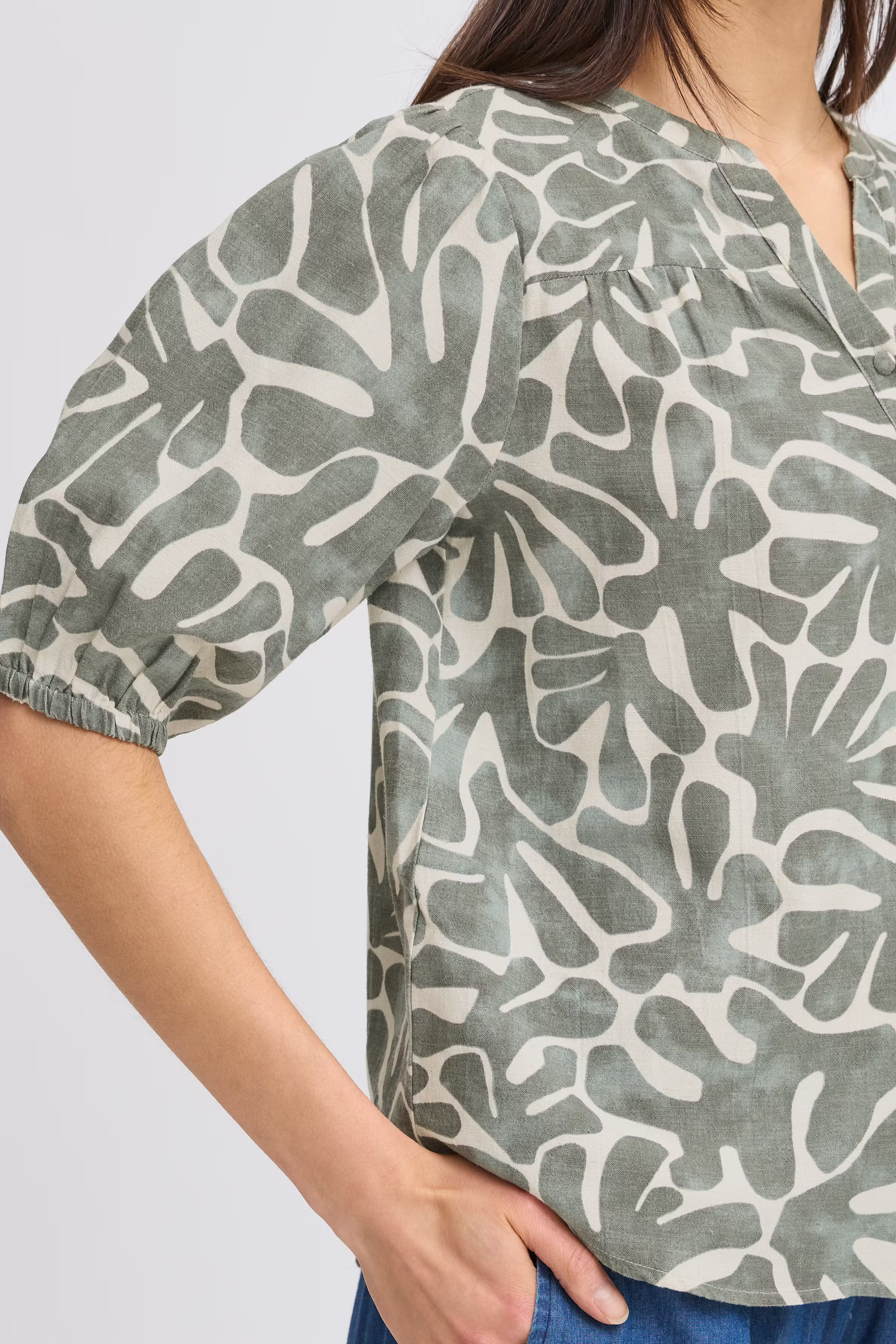 FRMADDIE Bluse LOOKBOOK DETAIL 20613742-205085