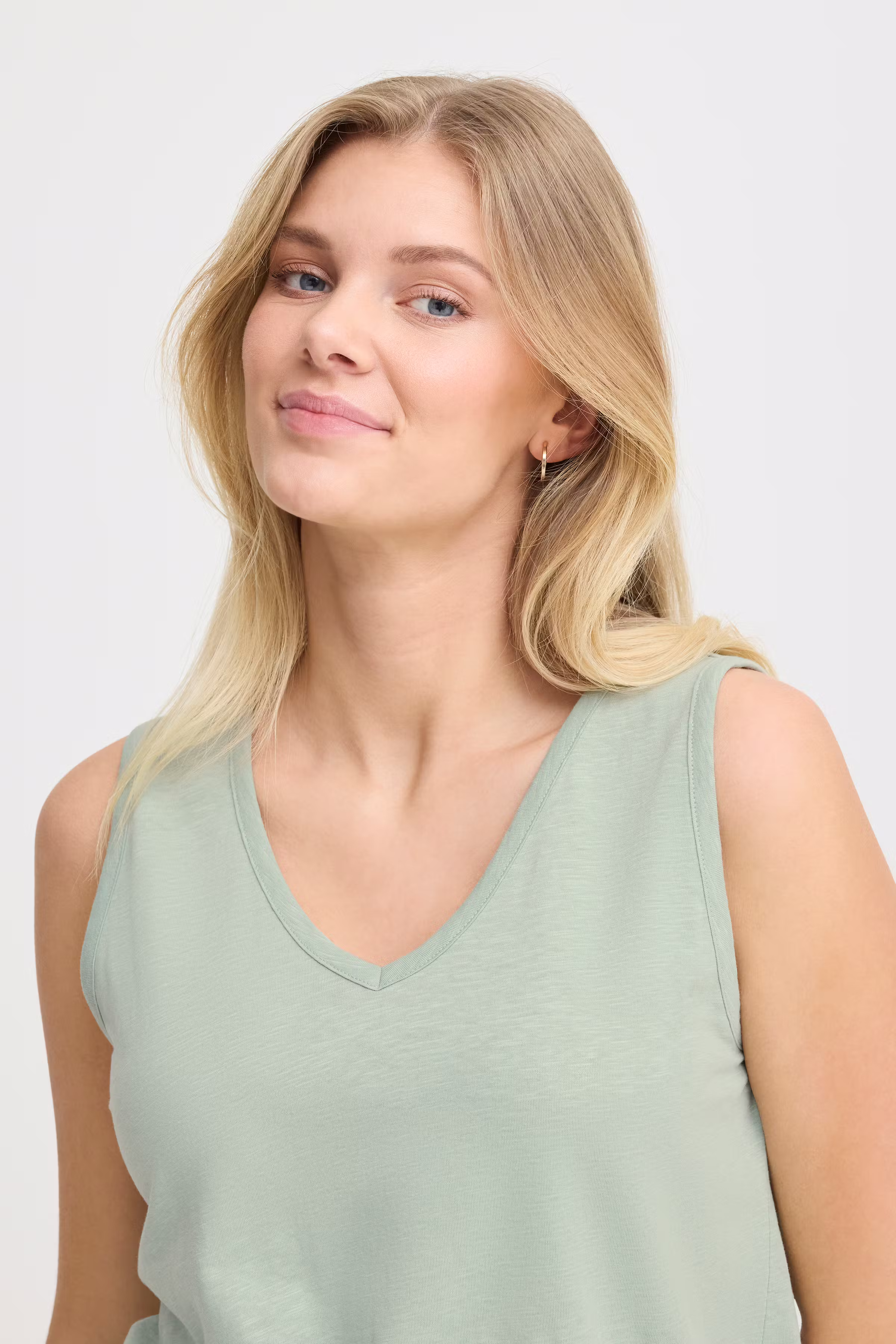 FRDALIA Top LOOKBOOK DETAIL 20615610-165808