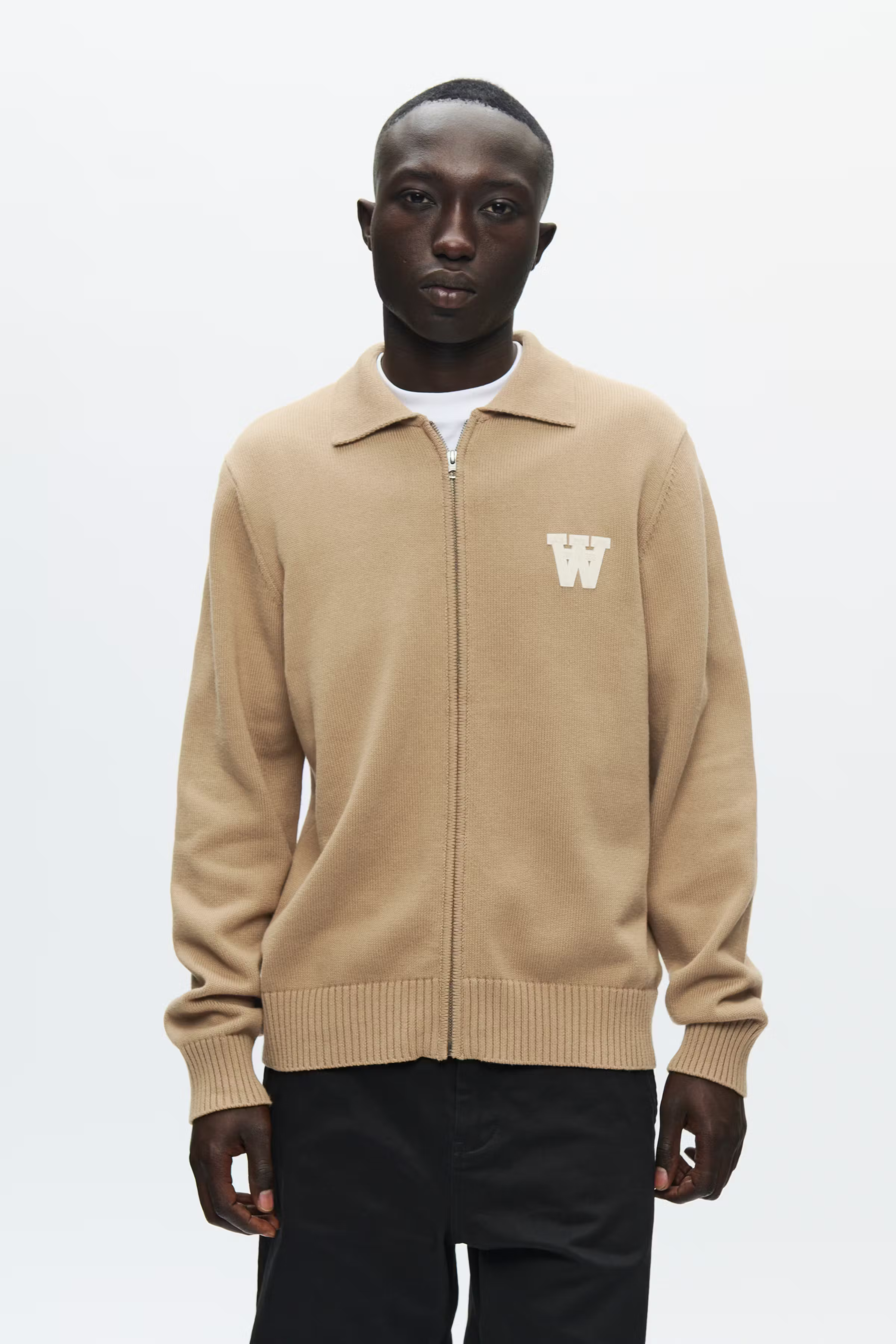 WWTay Cardigan LOOKBOOK FRONT 30251953-181022