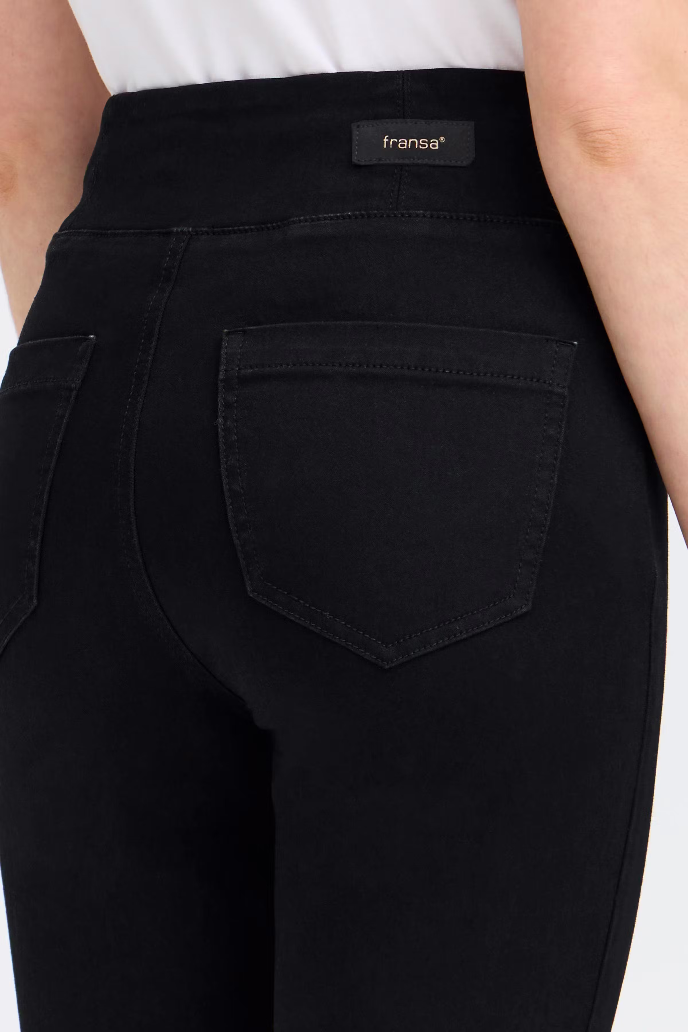 FRLUXE Jeans LOOKBOOK DETAIL 20614928-200113