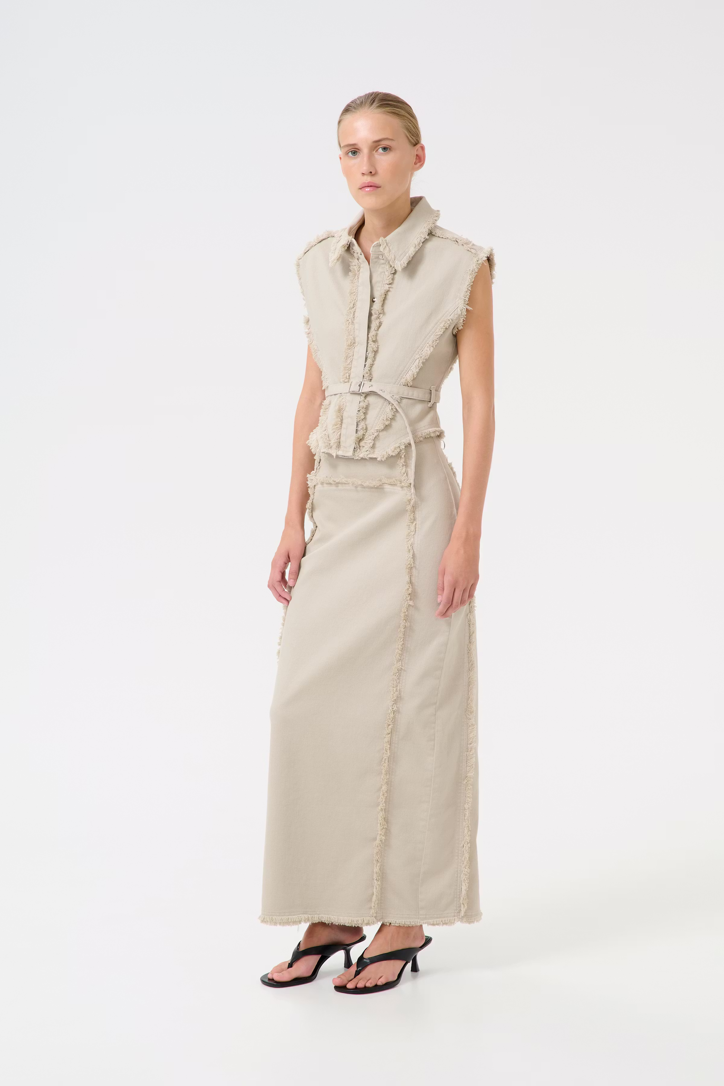 GZcatia Skirt LOOKBOOK FRONT 10910308-107592