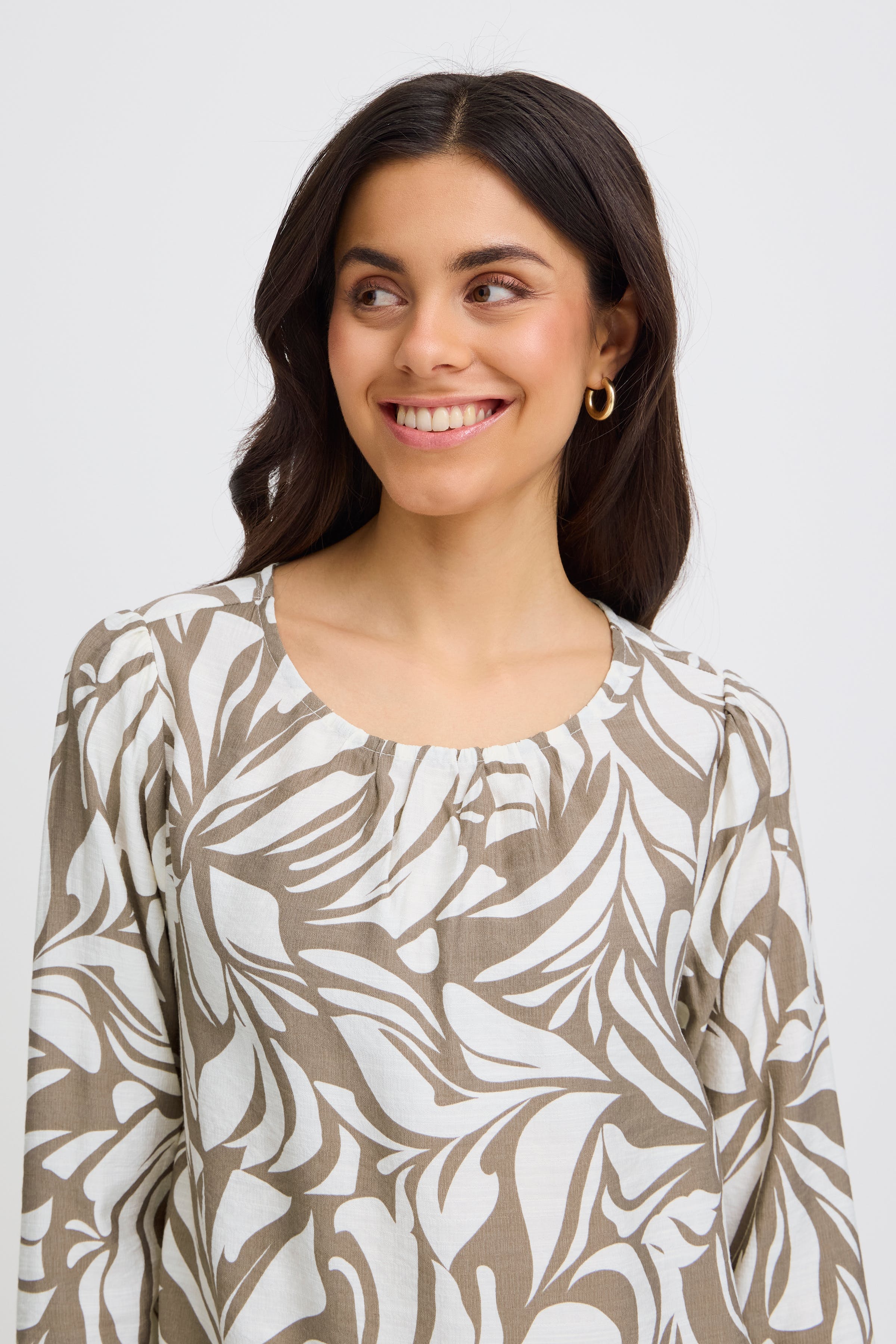 FRARIANA Blus LOOKBOOK DETAIL 20617659-900006094