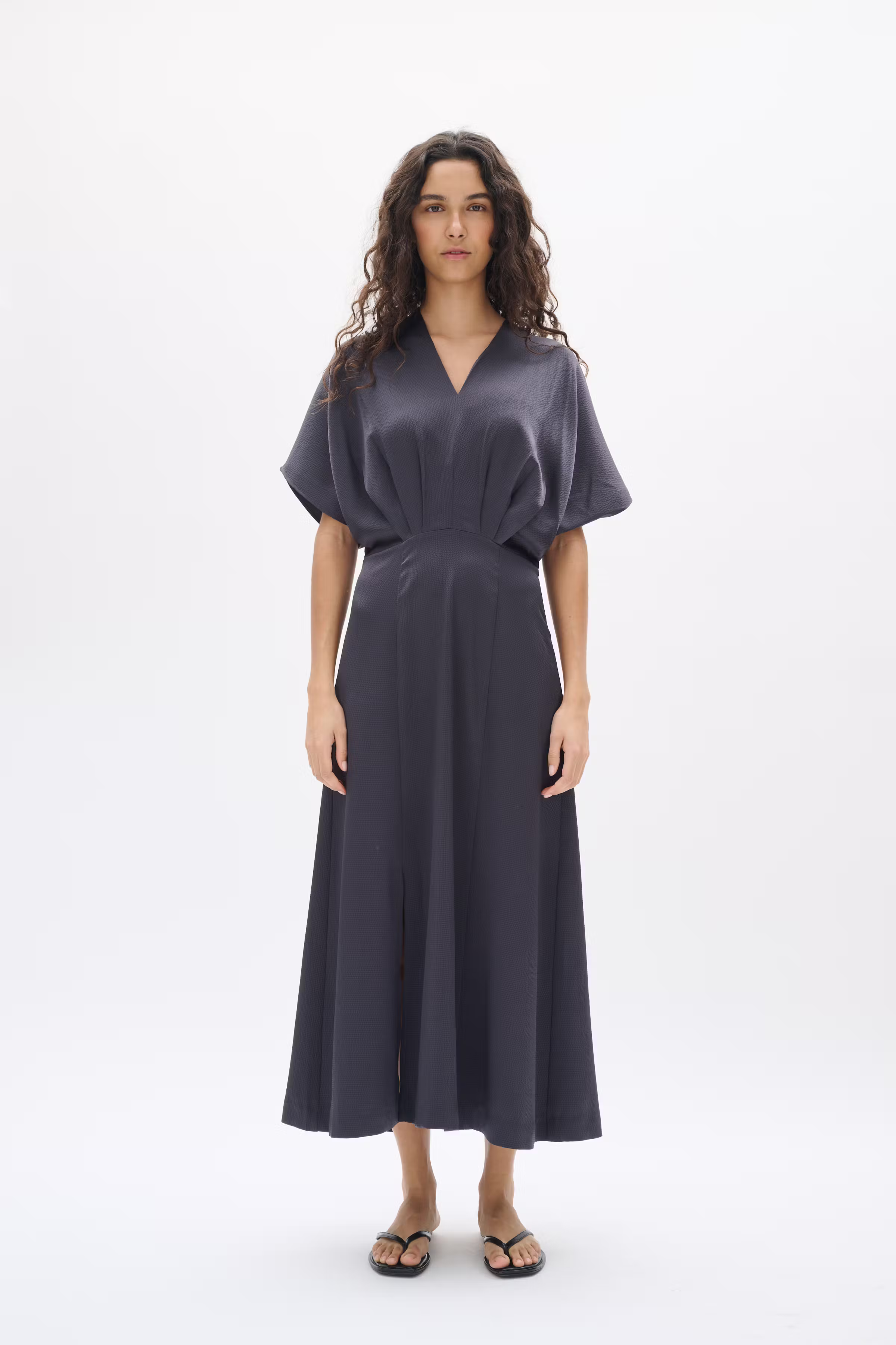 SuzkyIW Kleid LOOKBOOK FRONT 30110792-193908