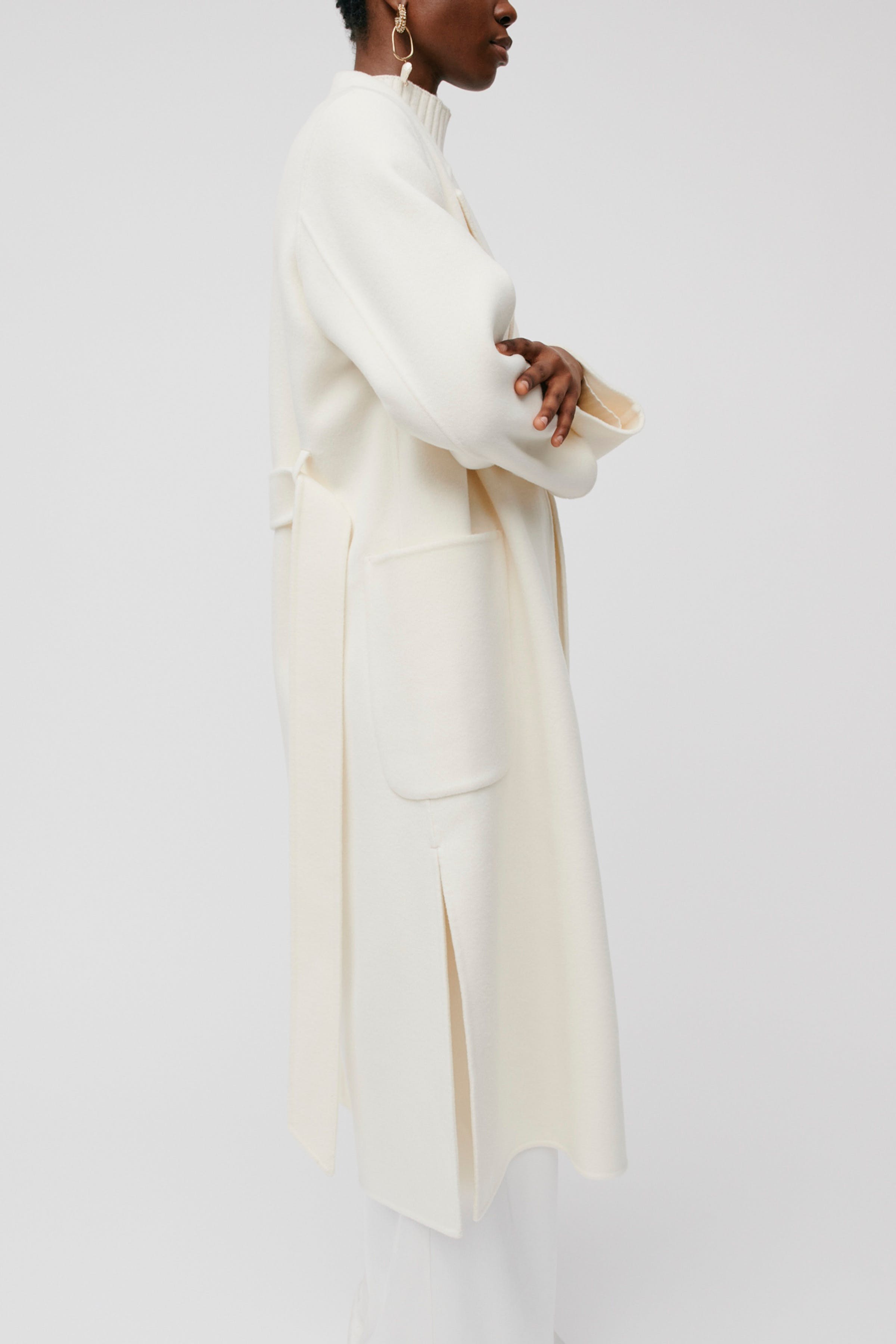 CELIA Coat LOOKBOOK FRONT 30600564-WH015