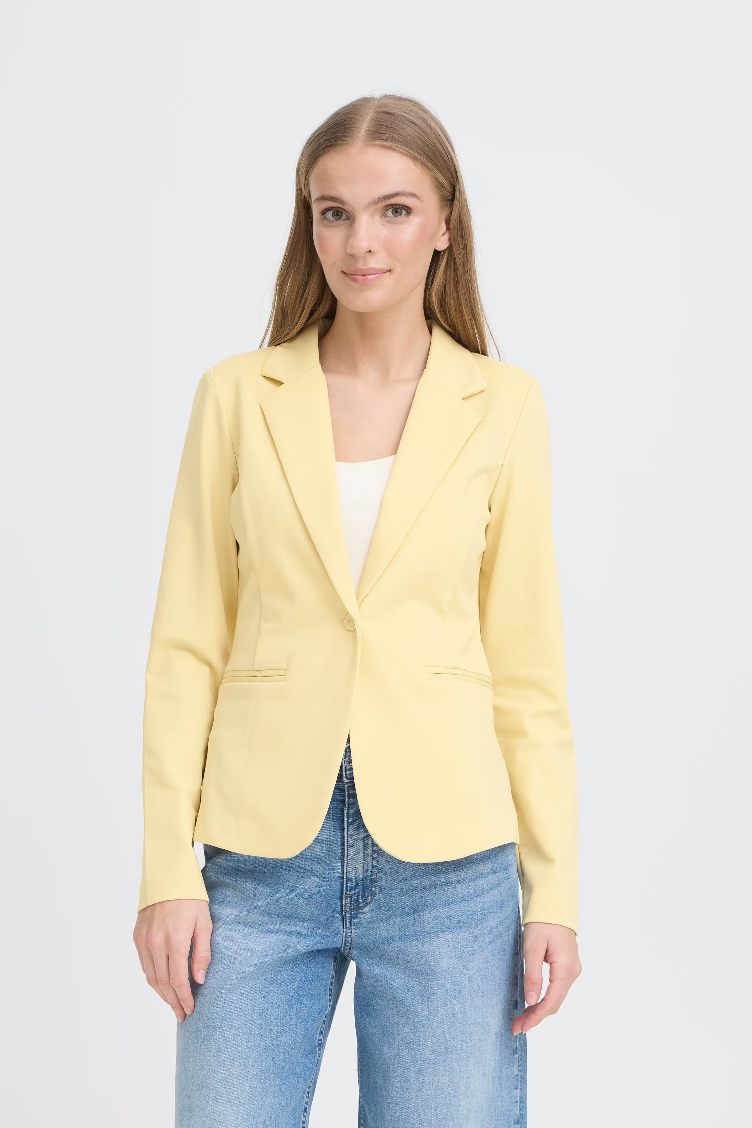 IHKATE Blazer LOOKBOOK FRONT 20101801-130915