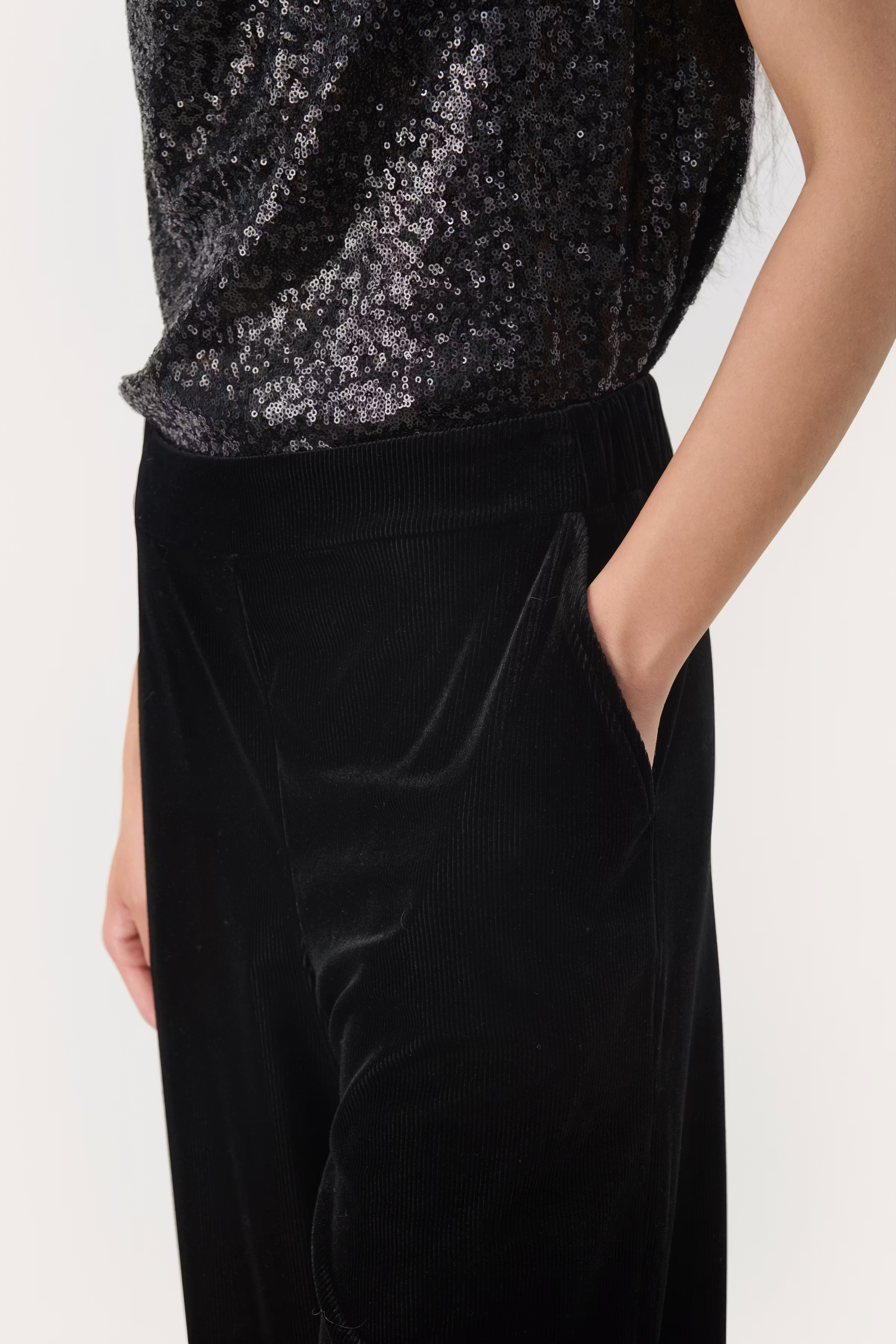 MaliPW Byxor LOOKBOOK DETAIL 30309148-194008