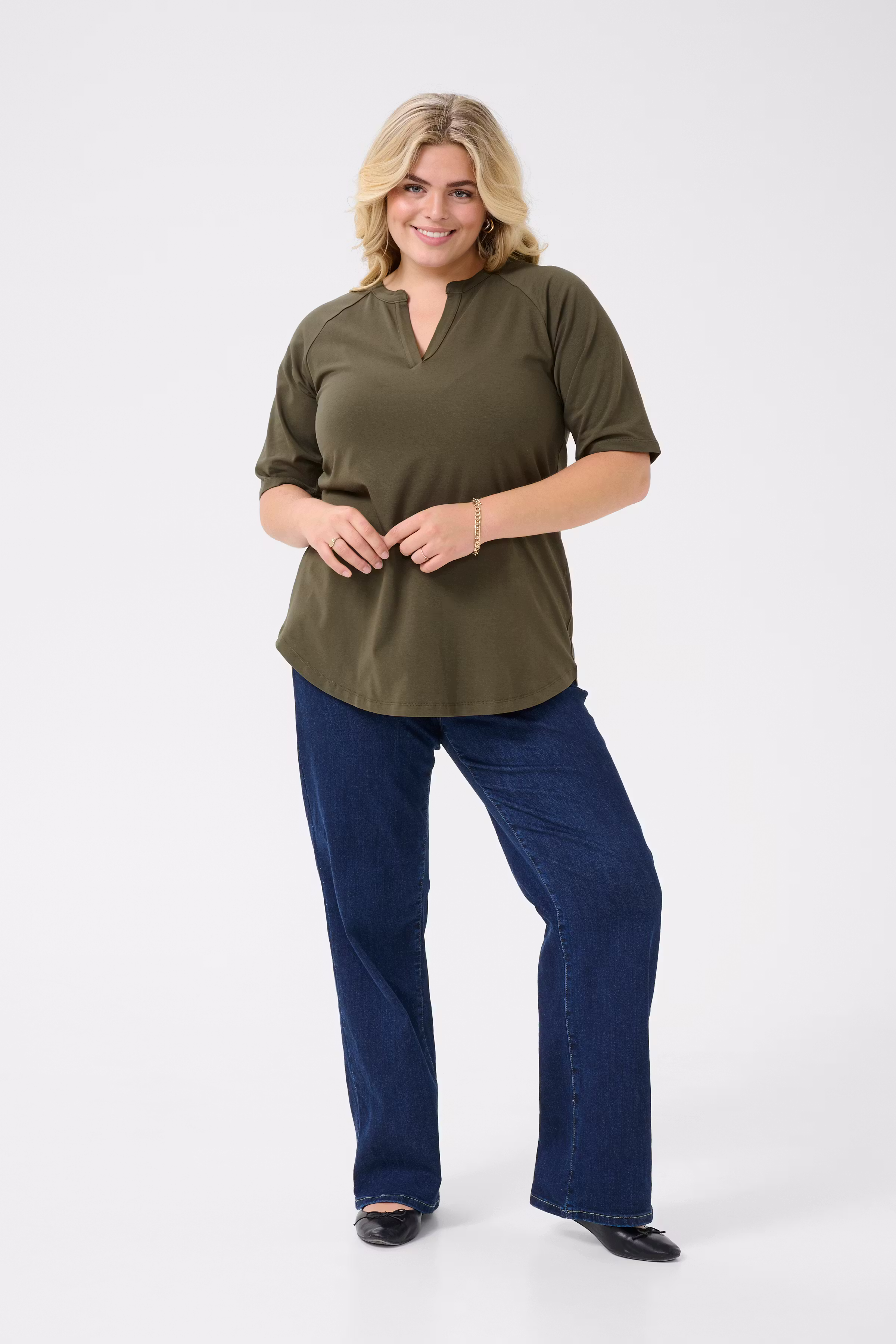 BPamanda Tunic LOOKBOOK FRONT 10590861-190511B