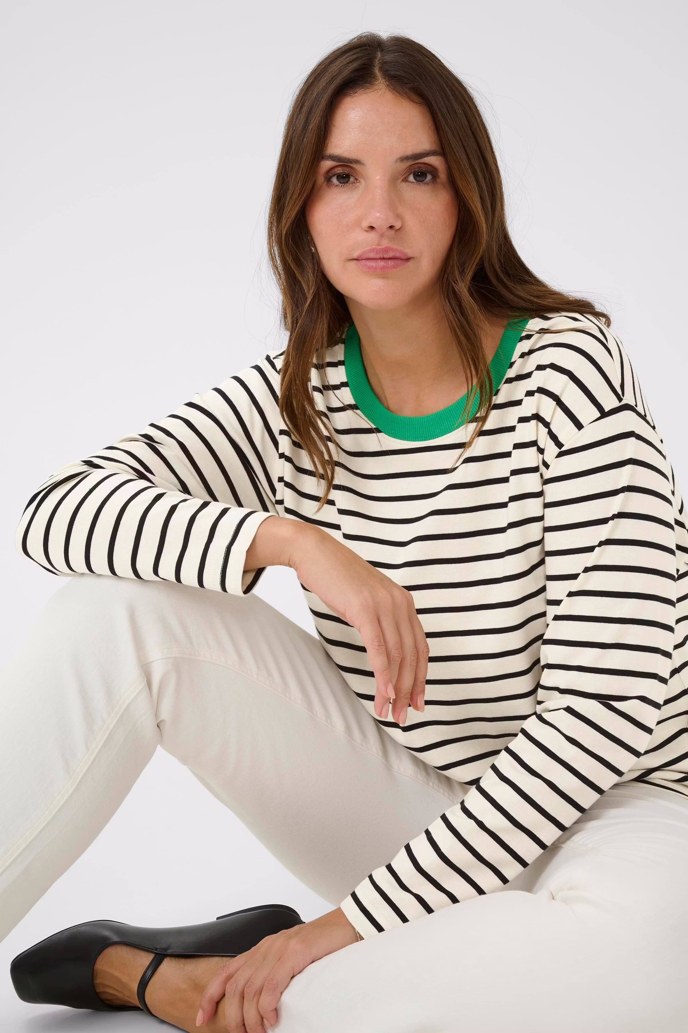 KCwinni T-shirt LOOKBOOK DETAIL 10581775-109234