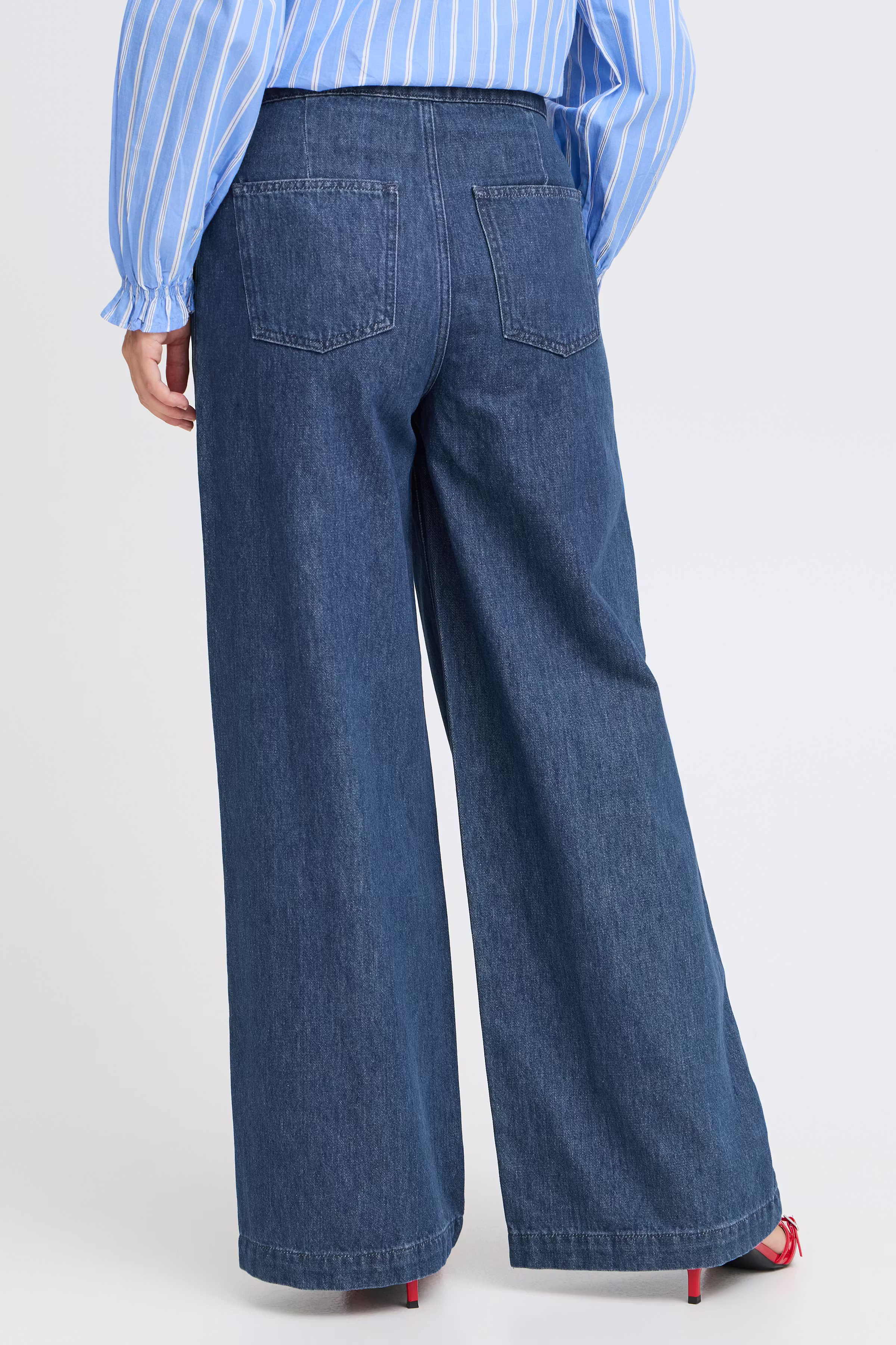 PZVICKY UHW Jeans Wide Leg LOOKBOOK BACK 50208706-200005