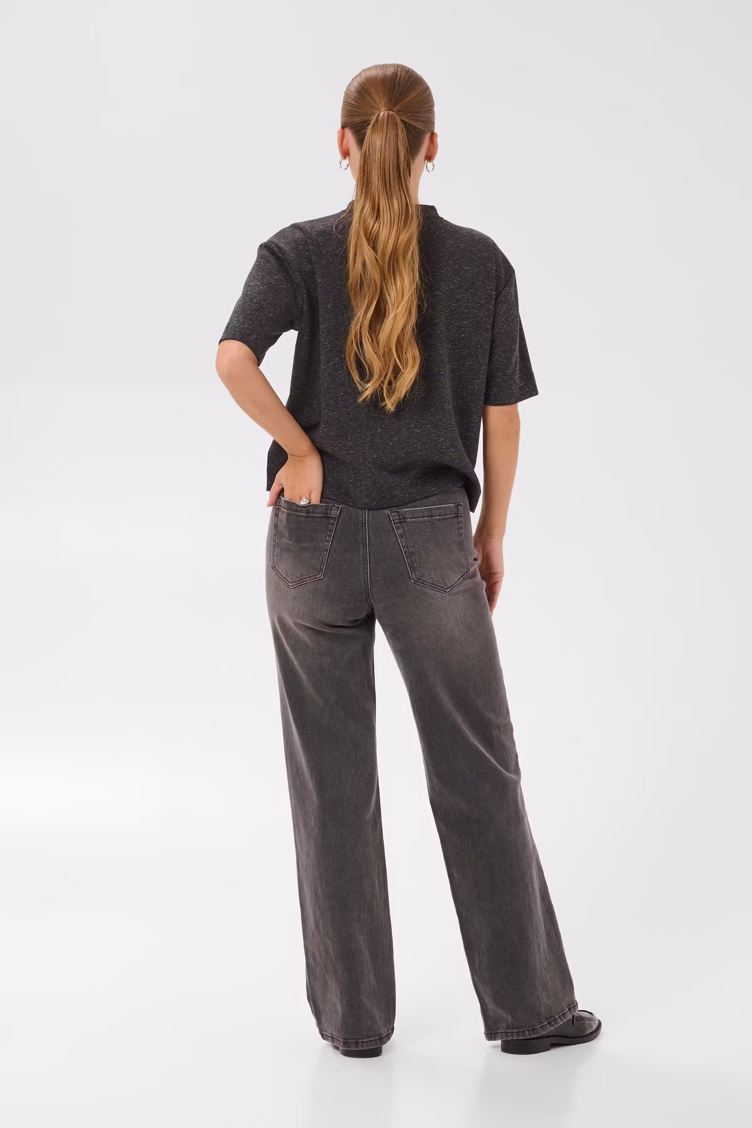 KAleslie T-shirt LOOKBOOK BACK 10512486-1000126