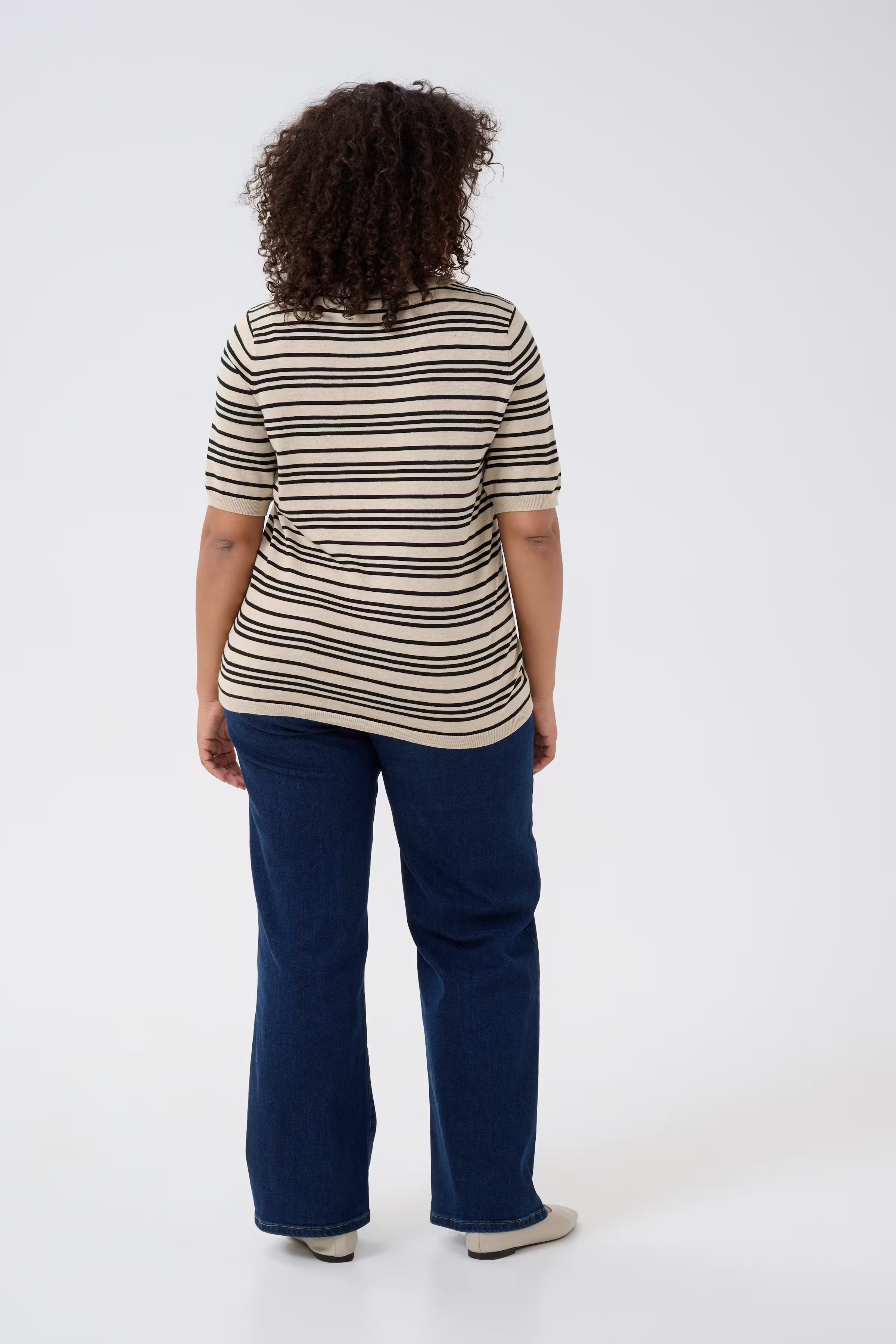 KClizzy T-shirt LOOKBOOK BACK 10582914-107232