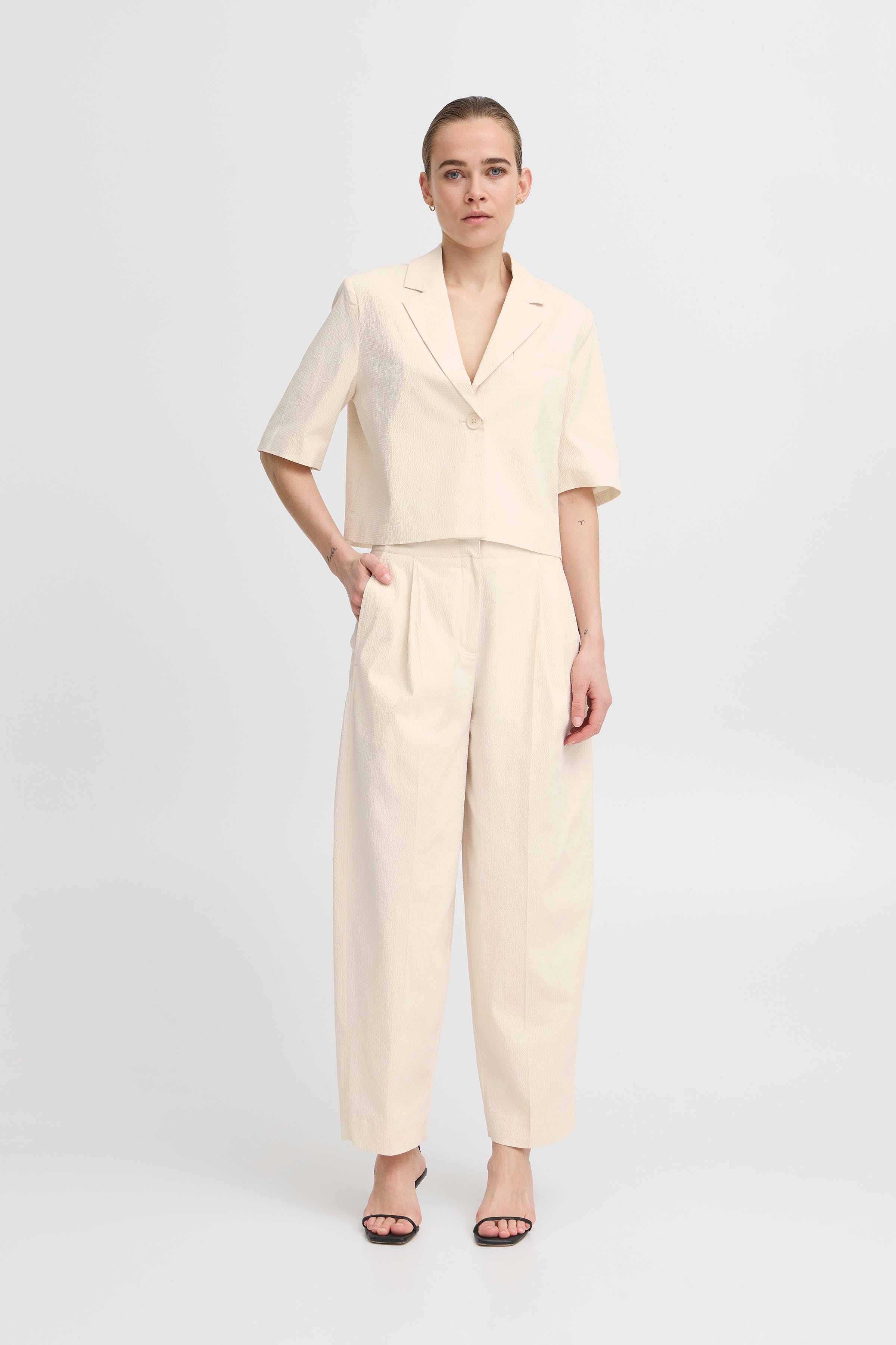 IHWALLIS Trousers LOOKBOOK FRONT 20123284-130905