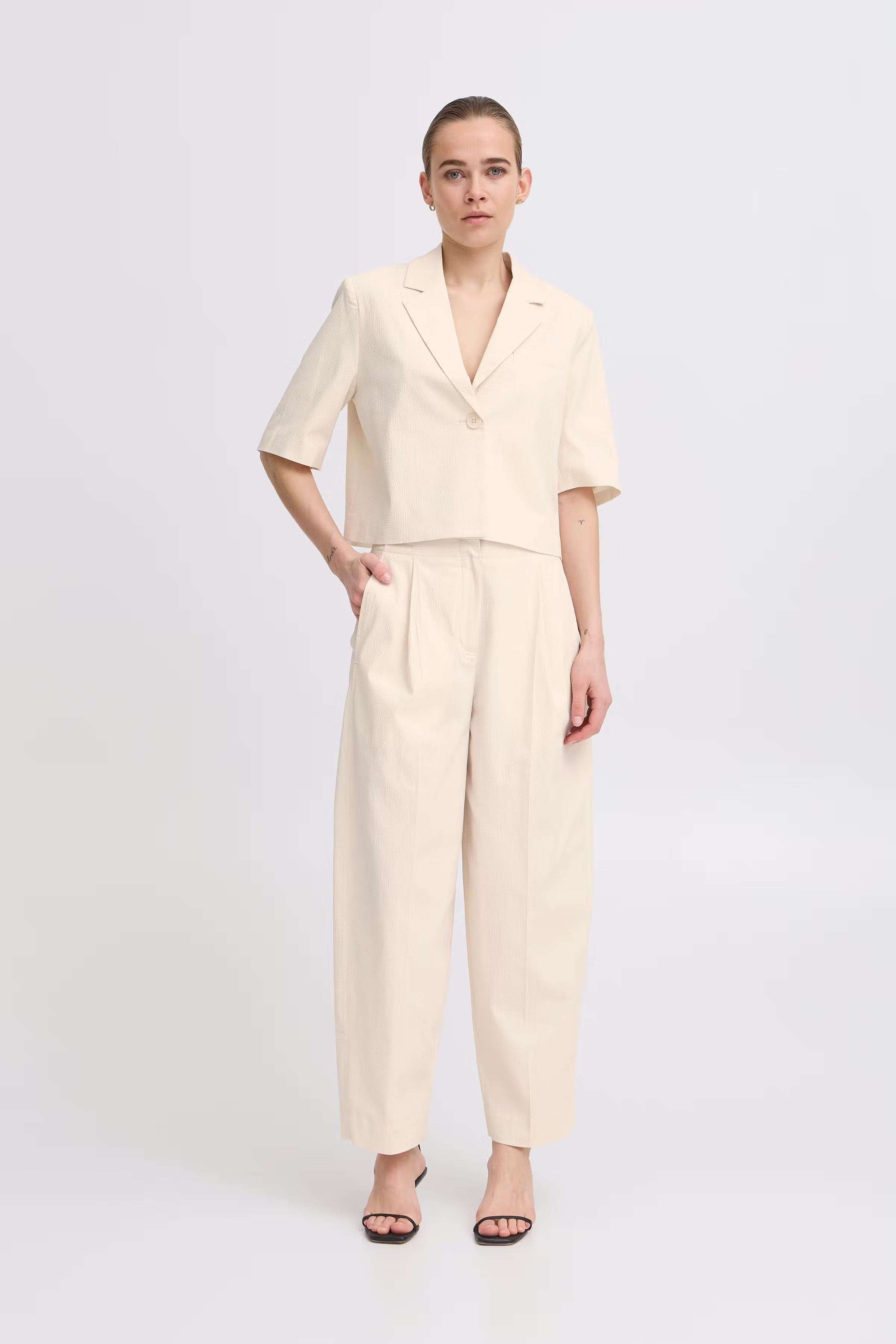 IHWALLIS Trousers LOOKBOOK FRONT 20123284-130905