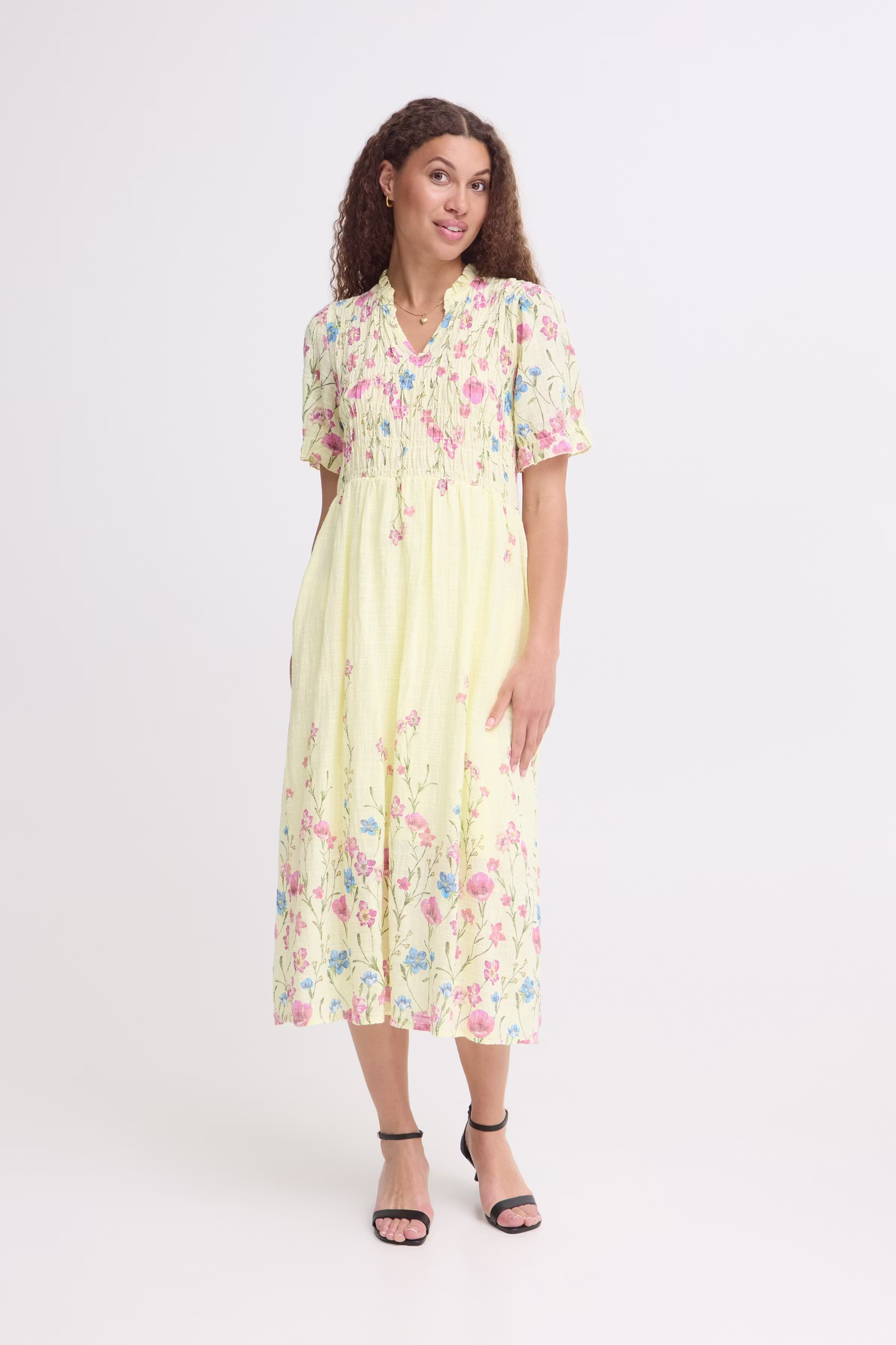 SBXALEXA Kjole LOOKBOOK FRONT 22101197-110619