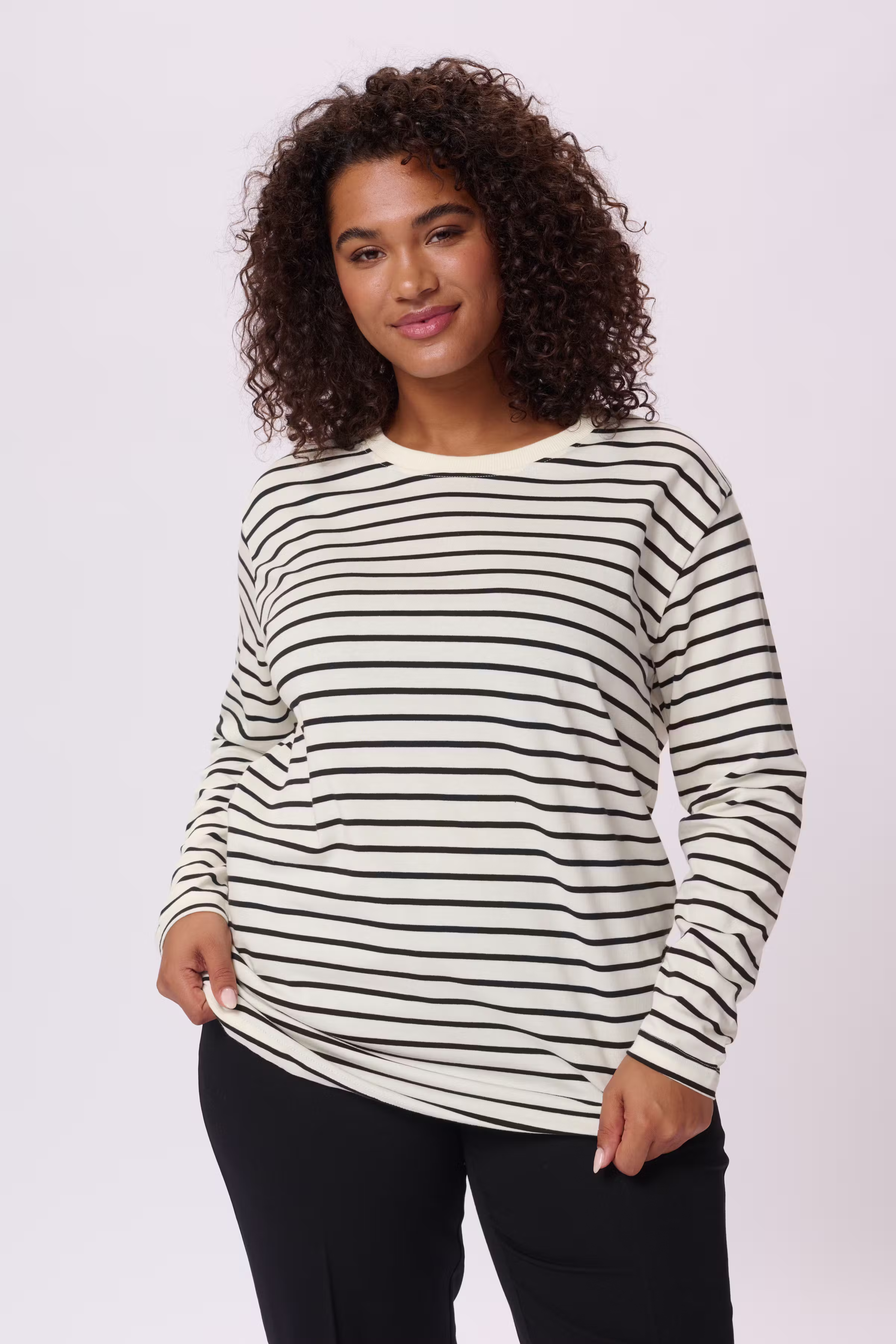 KCwinni Stribet Langærmet T-shirt LOOKBOOK FRONT 10581775-104655