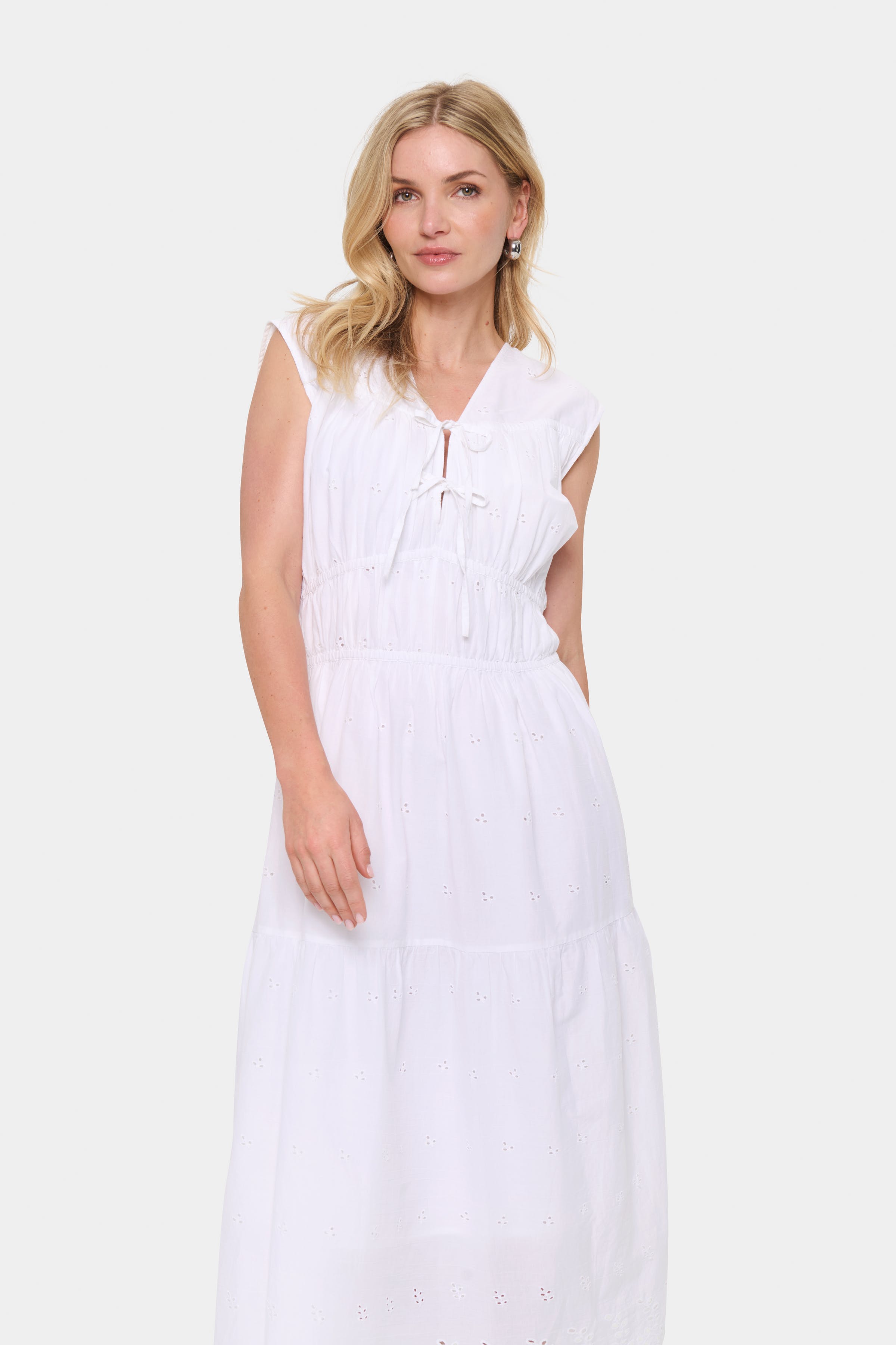 KaitaSZ Kleid LOOKBOOK FRONT 30514021-110601