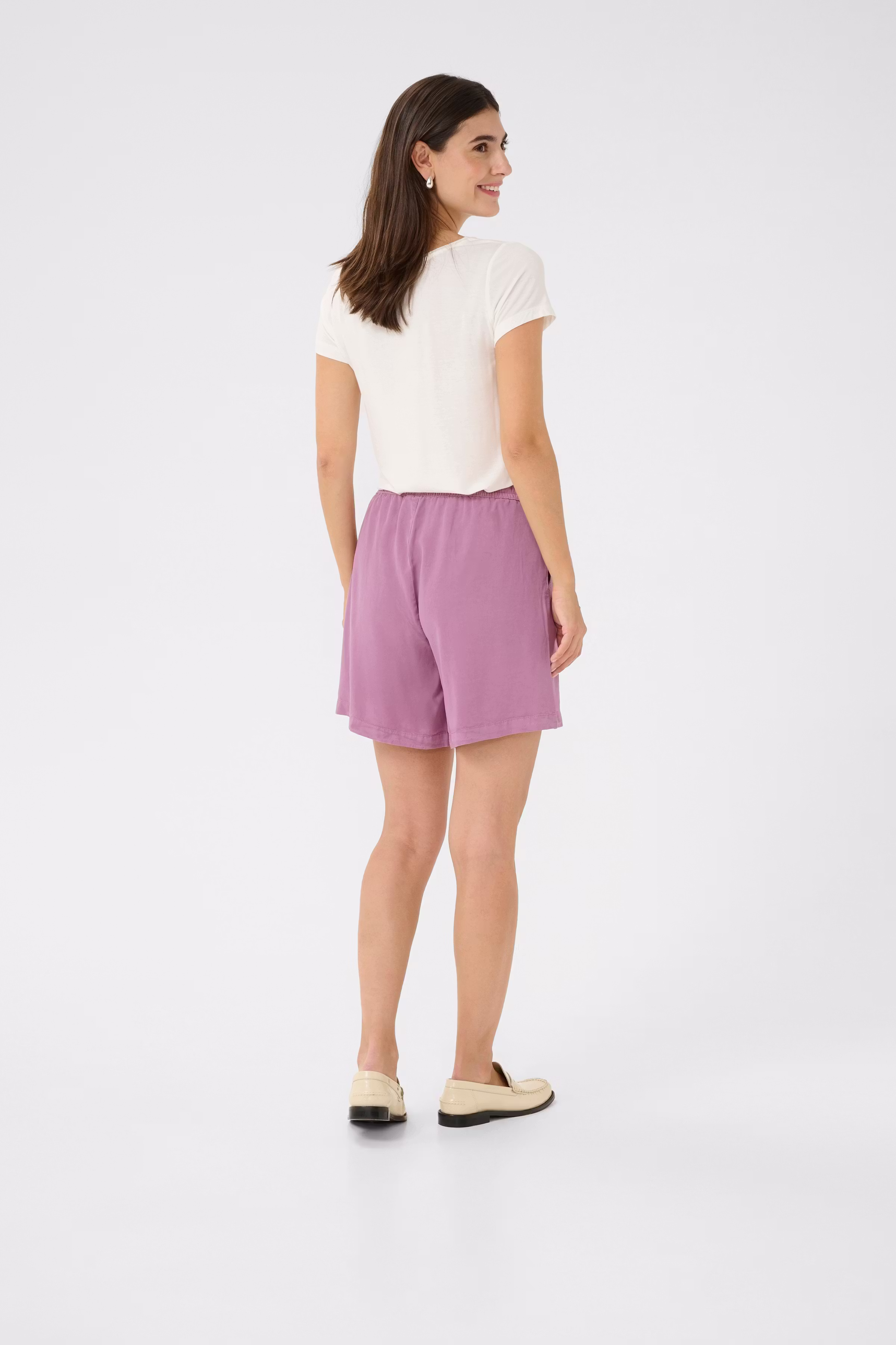 CUclarina Shorts LOOKBOOK BACK 50111809-173410