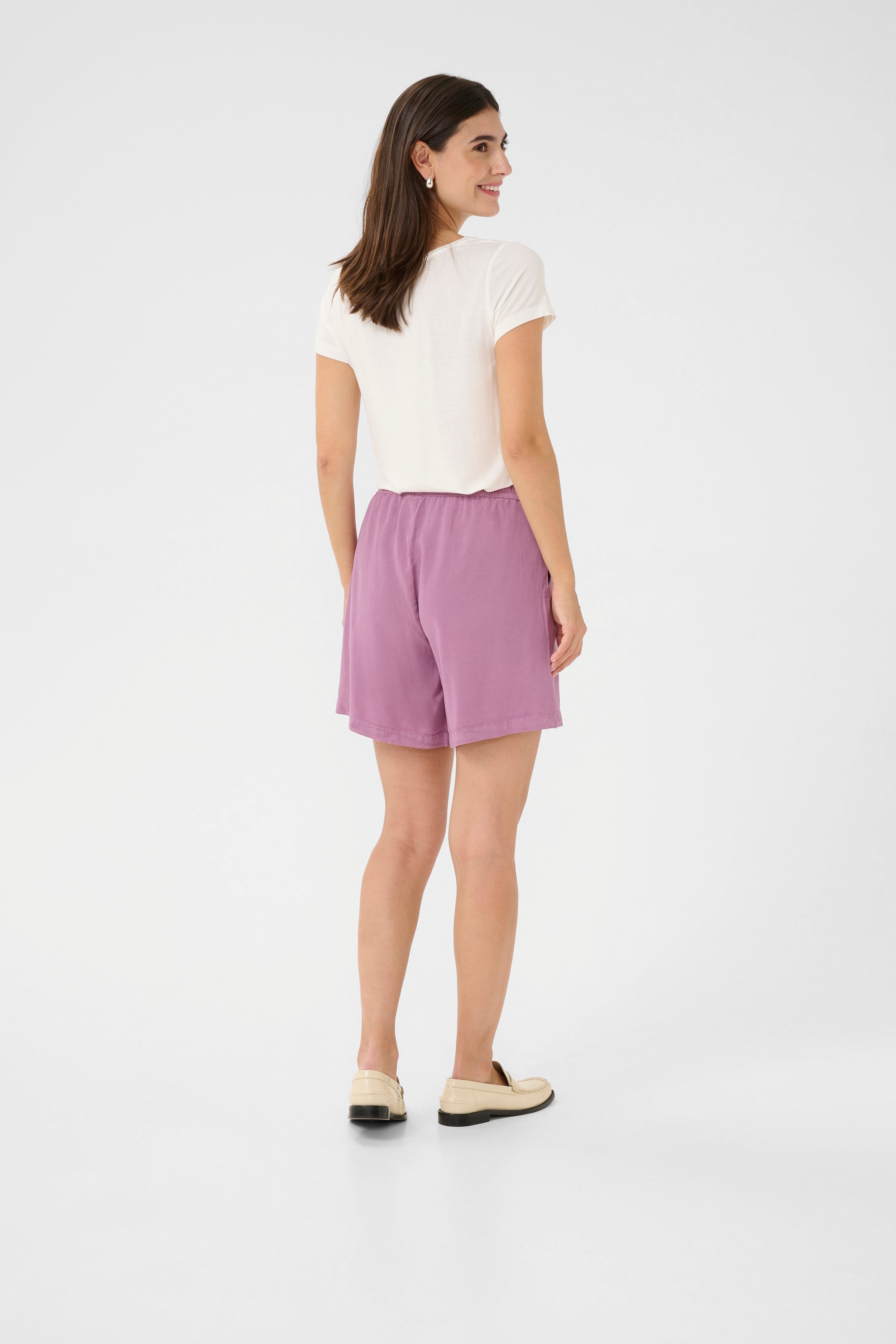 CUclarina Shorts LOOKBOOK BACK 50111809-173410