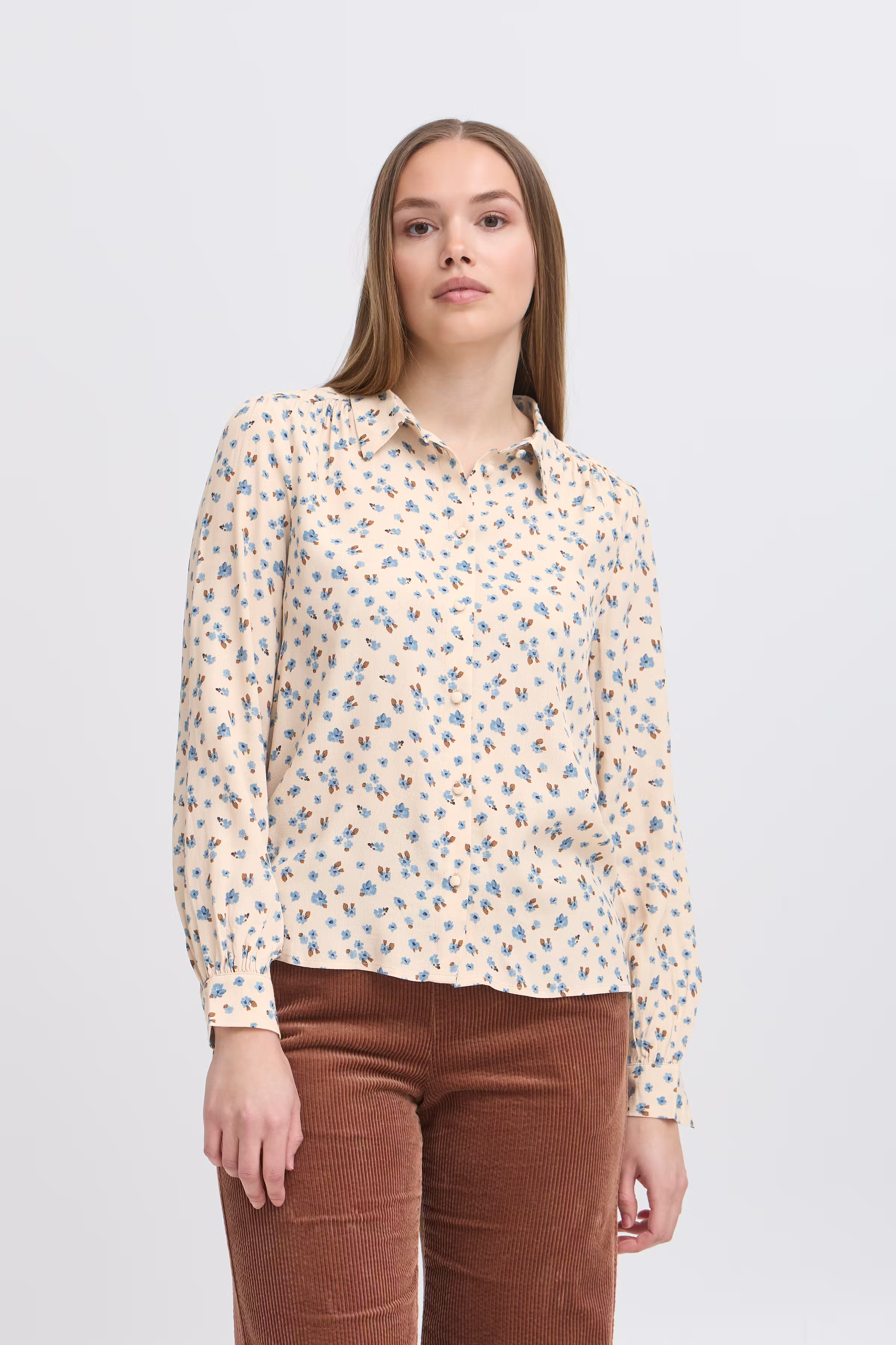 IRNOELLA Overhemd LOOKBOOK FRONT 20124019-900000031