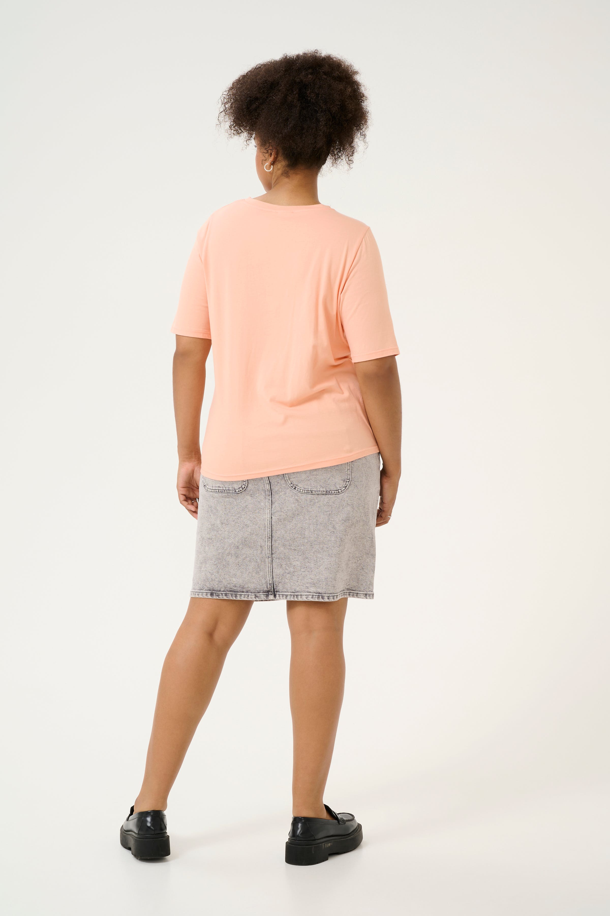 KCeloisa T-shirt LOOKBOOK BACK 10583070-141228