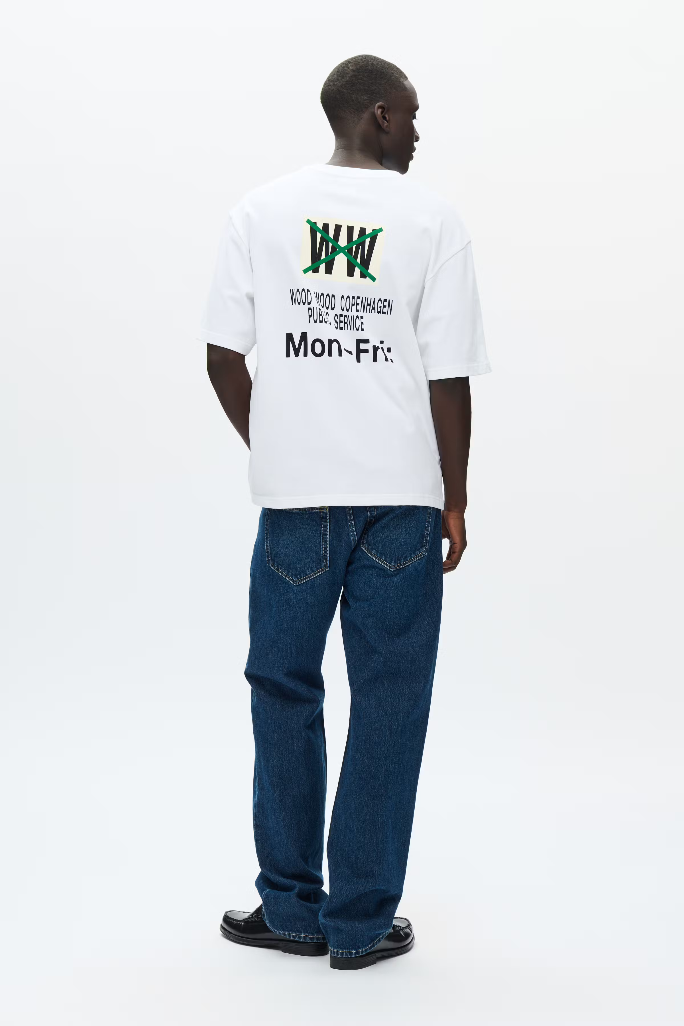 WWGary T-shirt mon-fri LOOKBOOK BACK 30252003-110601