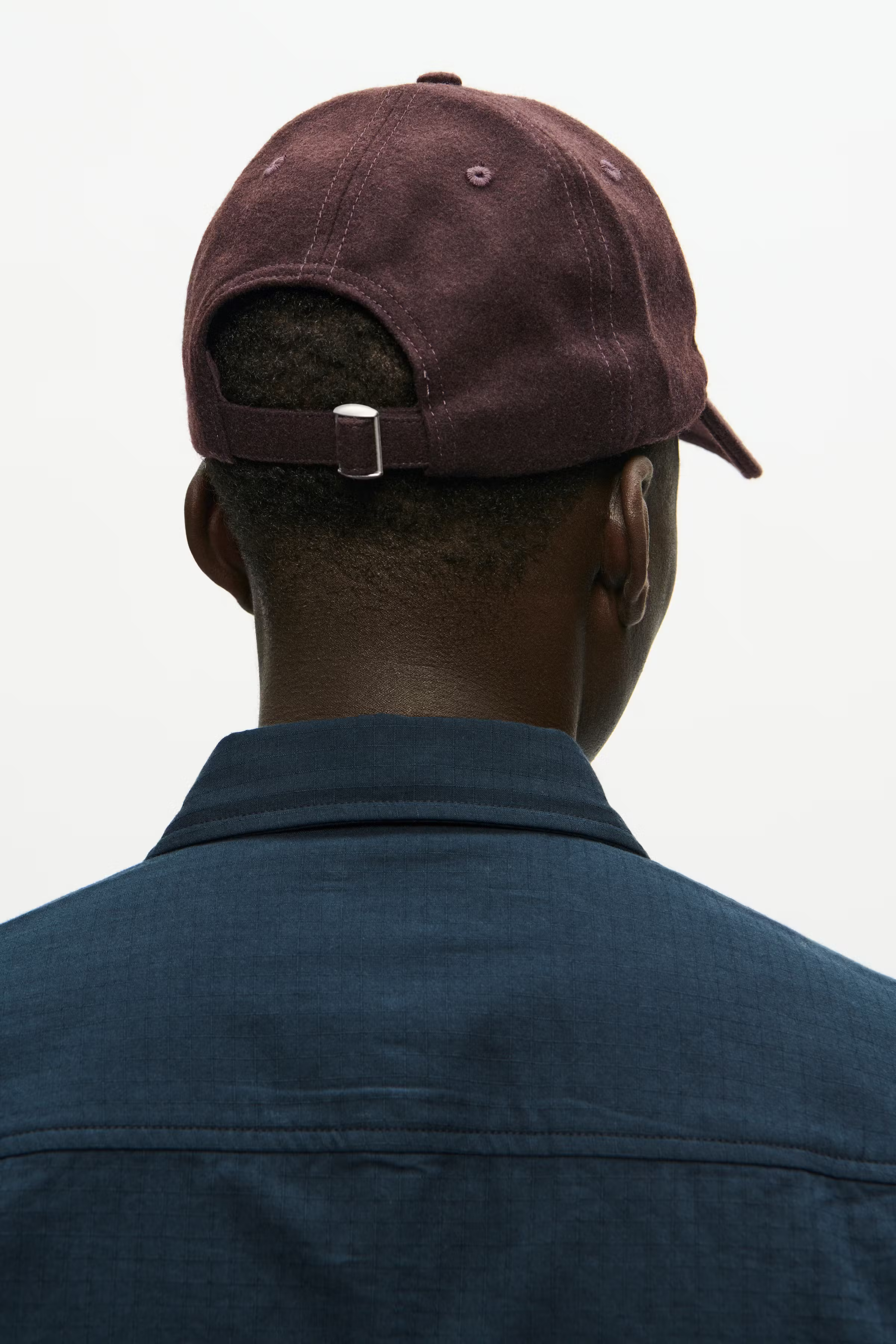 WWAA Cap LOOKBOOK DETAIL 30251593-190840
