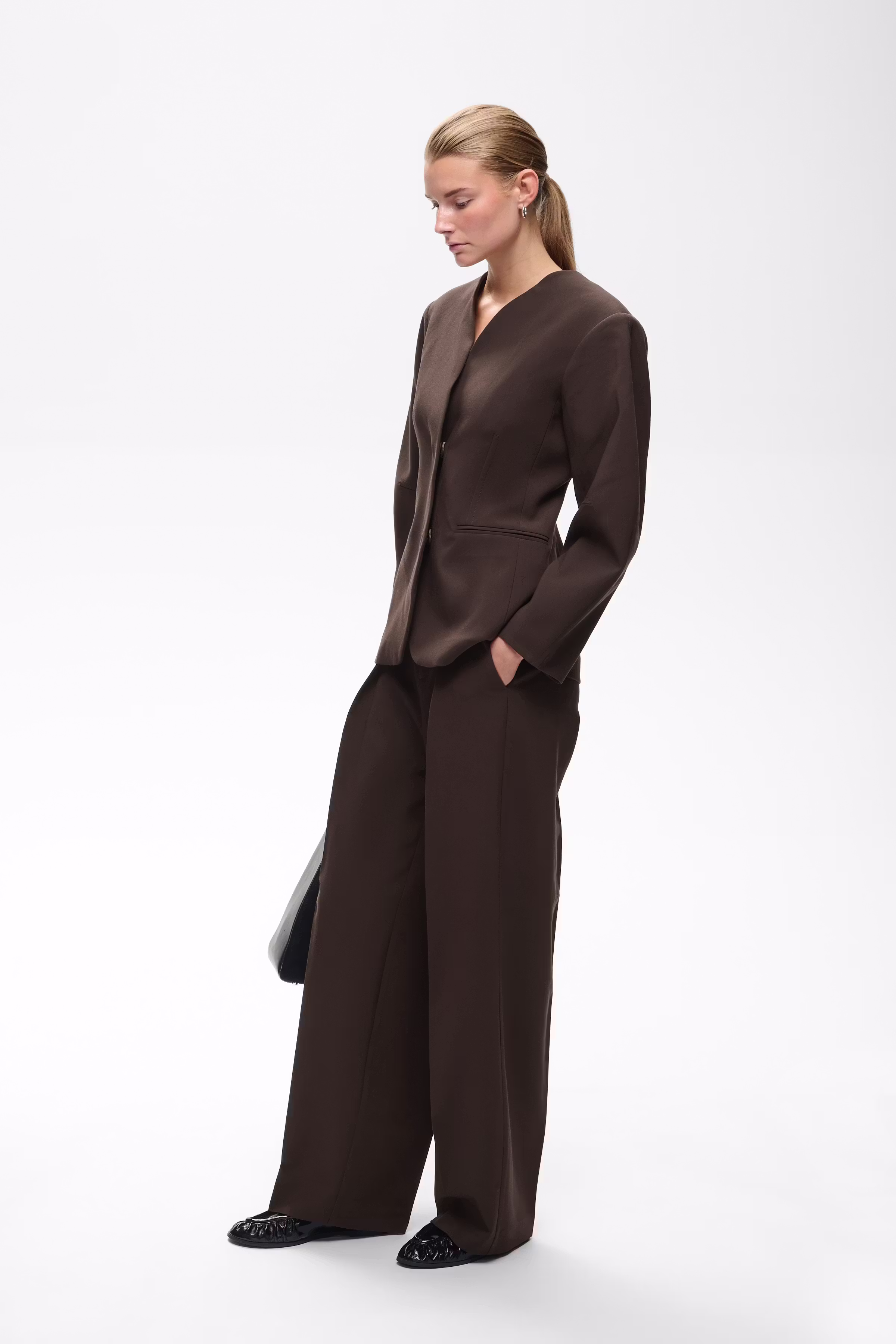 WilcoxIW Hose LOOKBOOK FRONT 30110181-191109