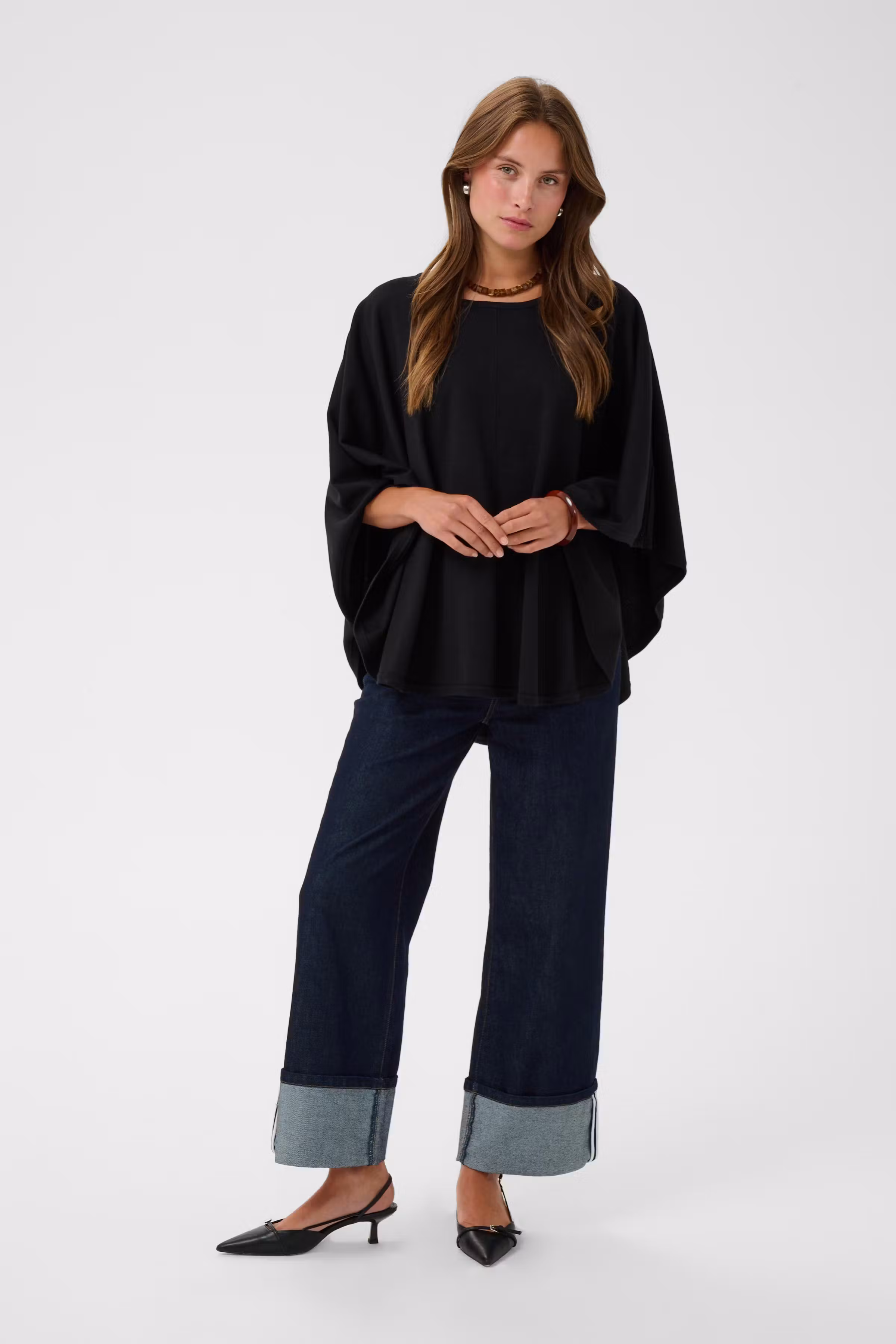 BilliSZ Poncho LOOKBOOK FRONT 30514828-193911
