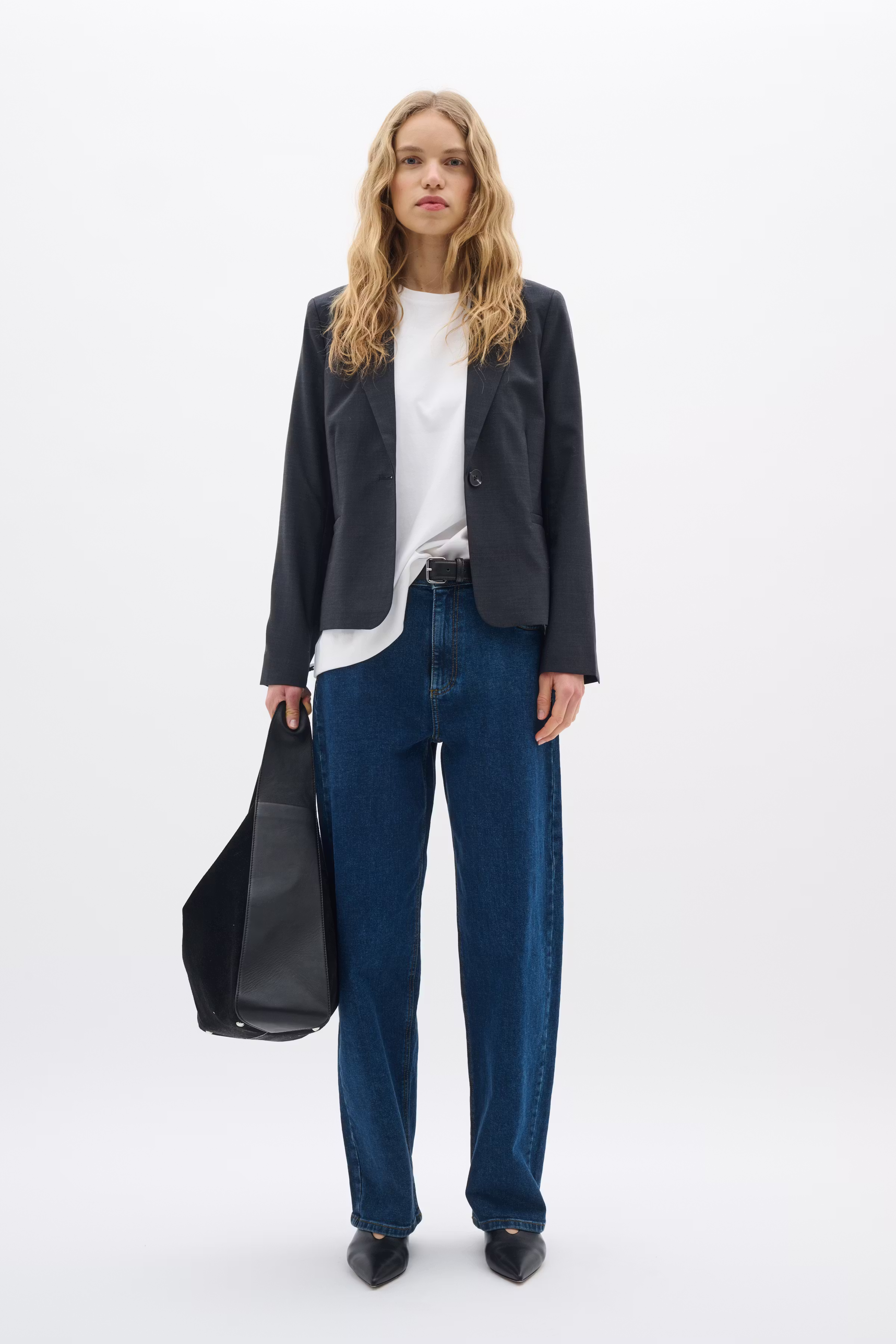 IlaIW Blazer LOOKBOOK FRONT 30111055-10085