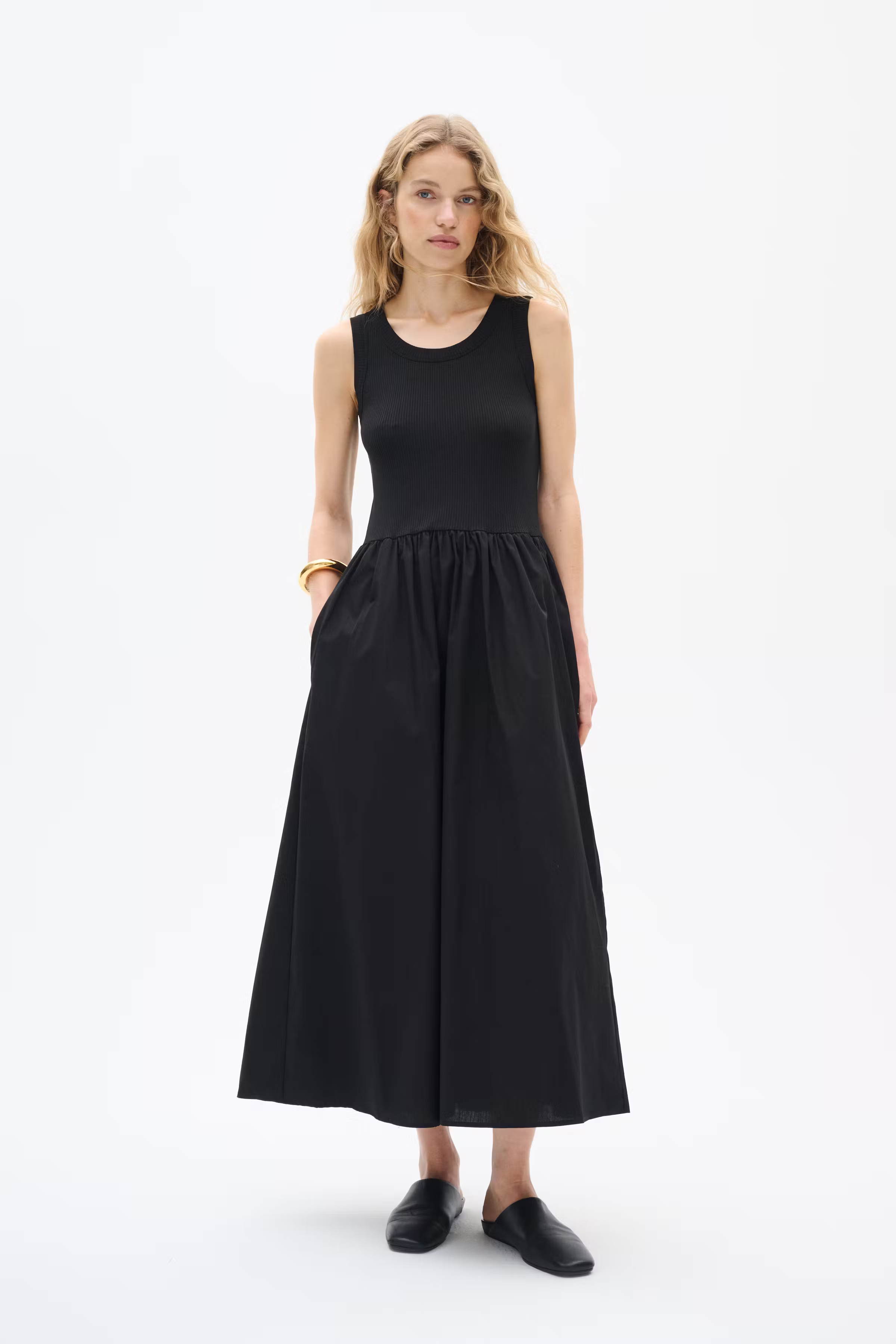 DagnamaIW Dress LOOKBOOK FRONT 30107301-194008