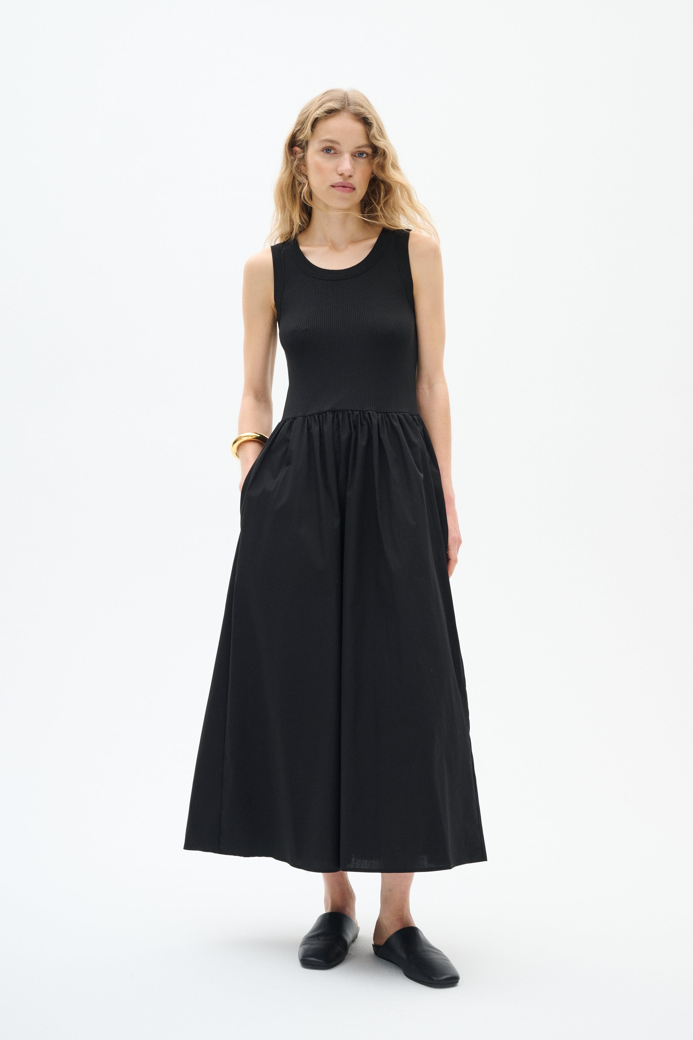 DagnamaIW Dress LOOKBOOK FRONT 30107301-194008