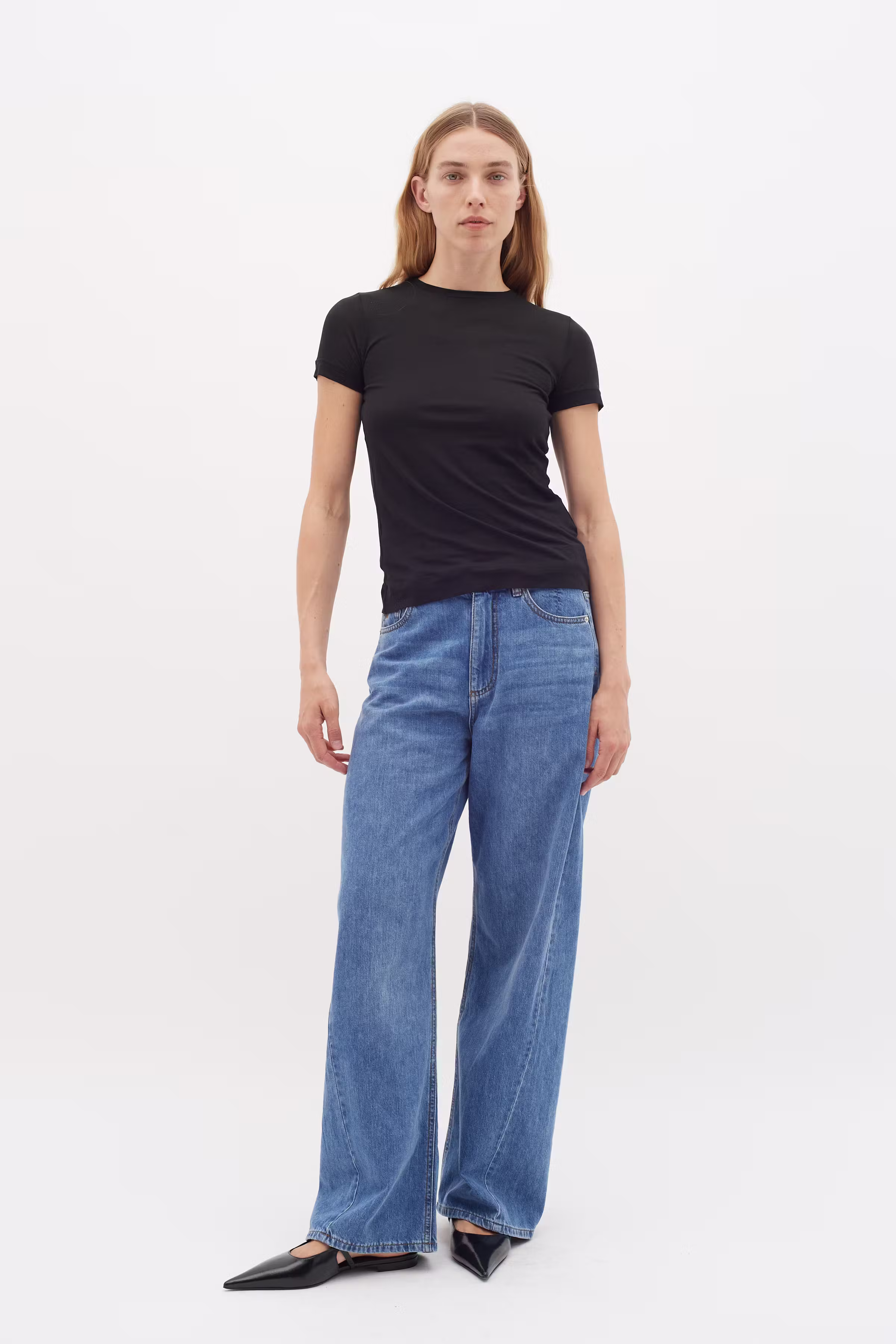 LegendIW Base SS T-shirt LOOKBOOK FRONT 30109350-194008