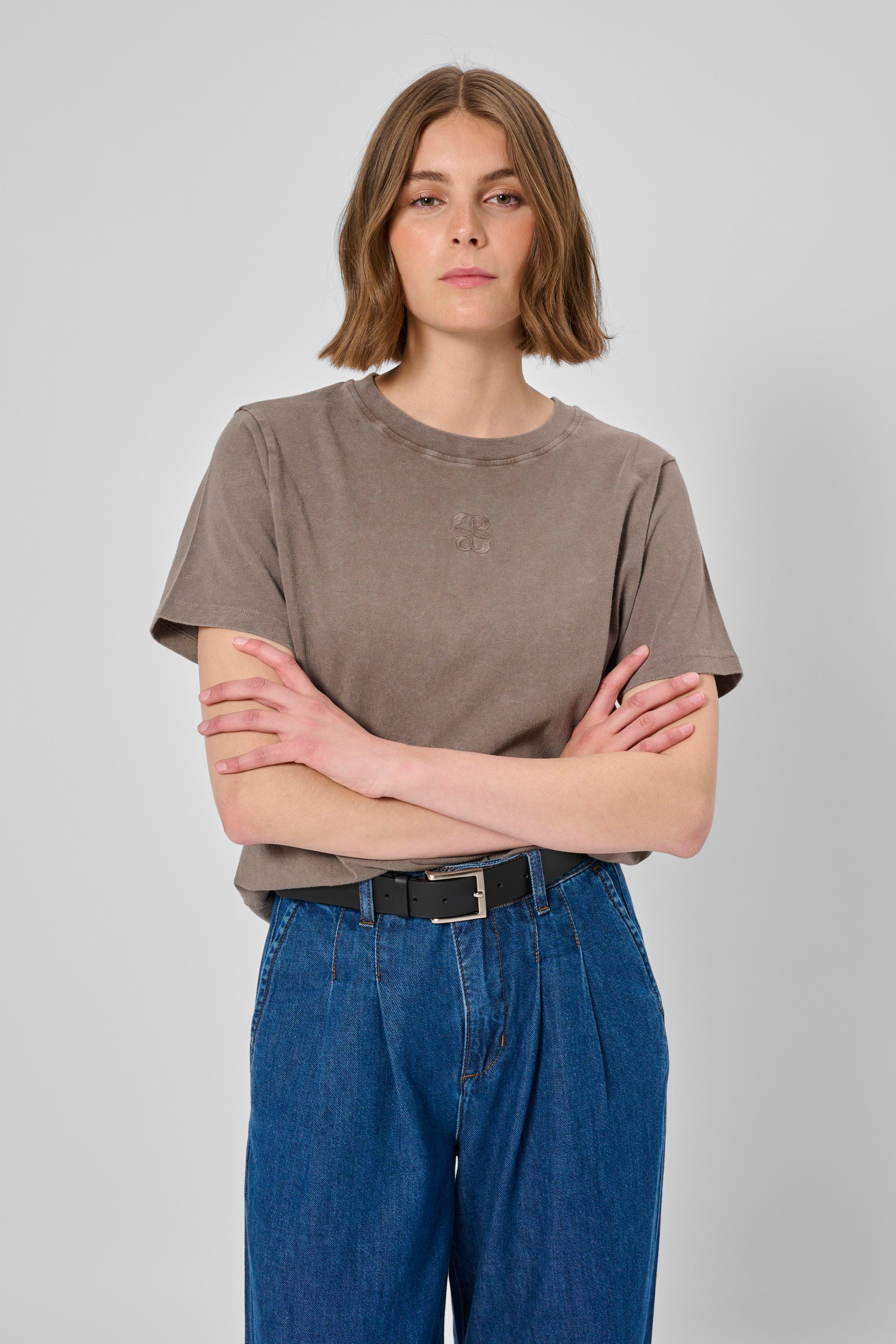 SeattleMW Logo T-shirt LOCATION NONE 10704898-109264