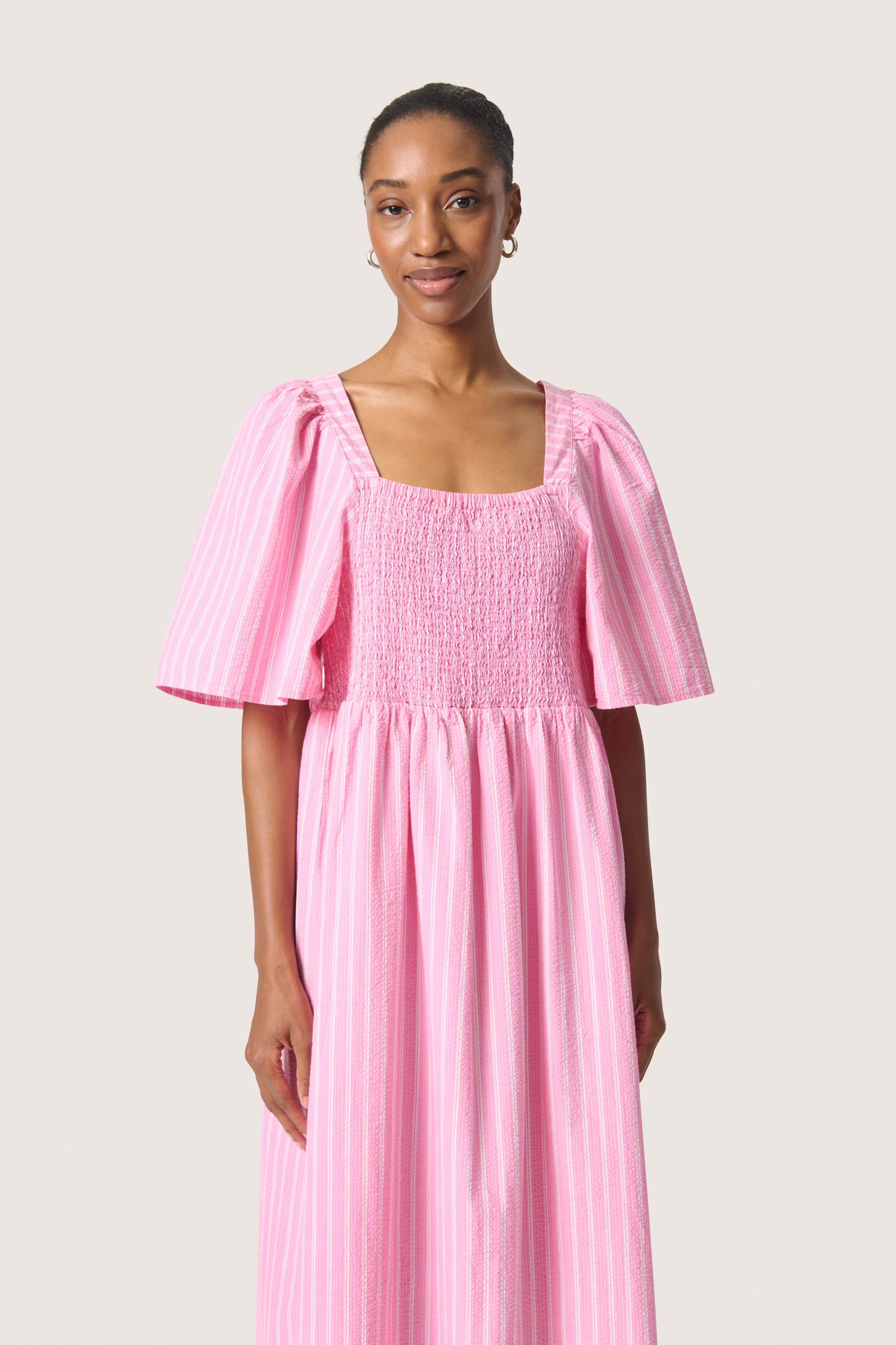 SLAnvitte Dress LOOKBOOK FRONT 30408471-304062