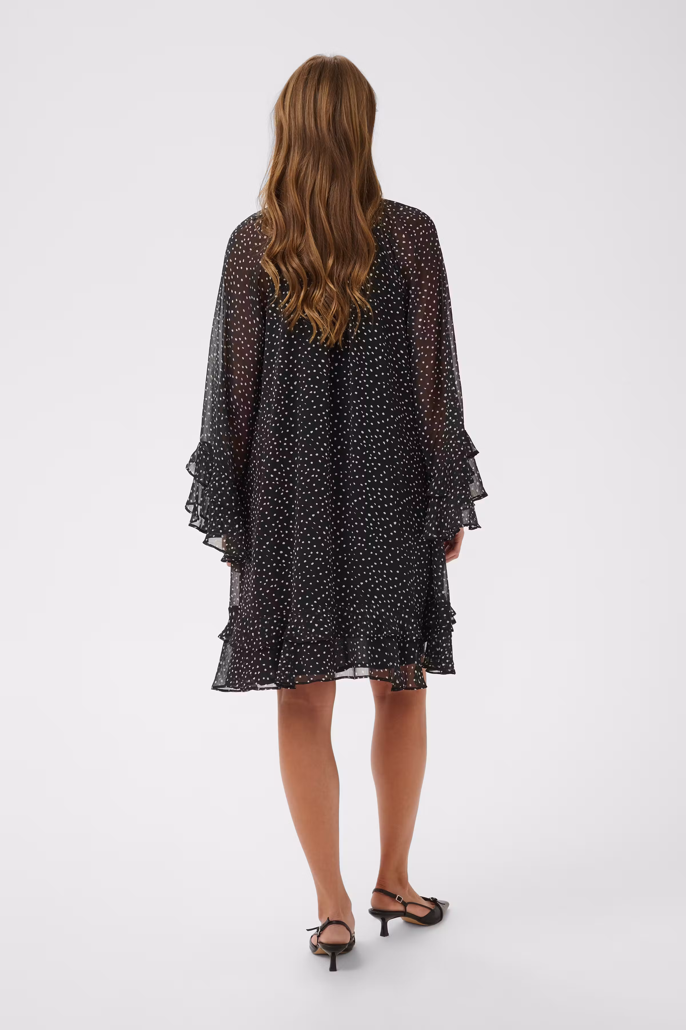 LabelleSZ Dress LOOKBOOK BACK 30514739-305412