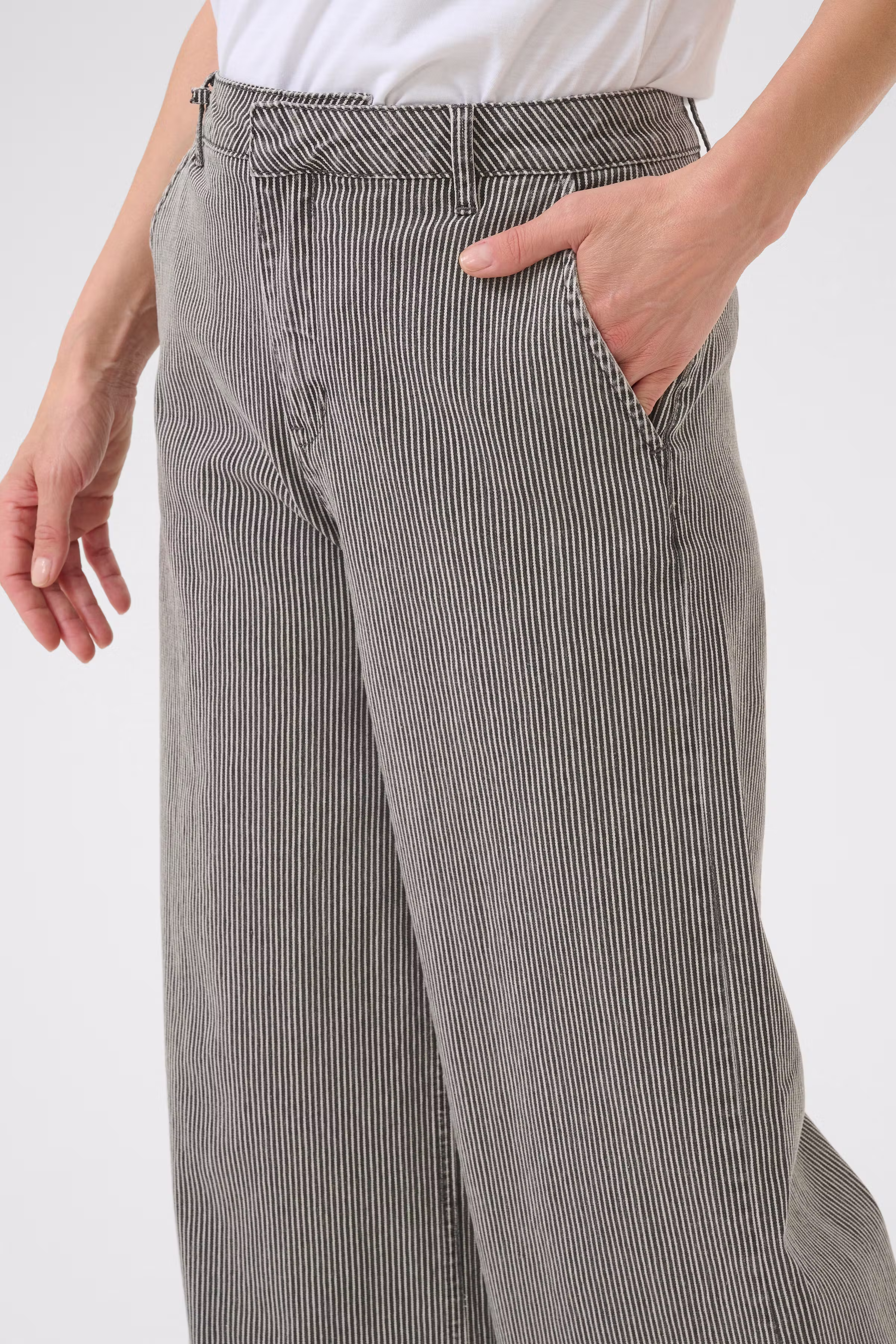 CRVisti Jeans LOOKBOOK DETAIL 10613941-107909