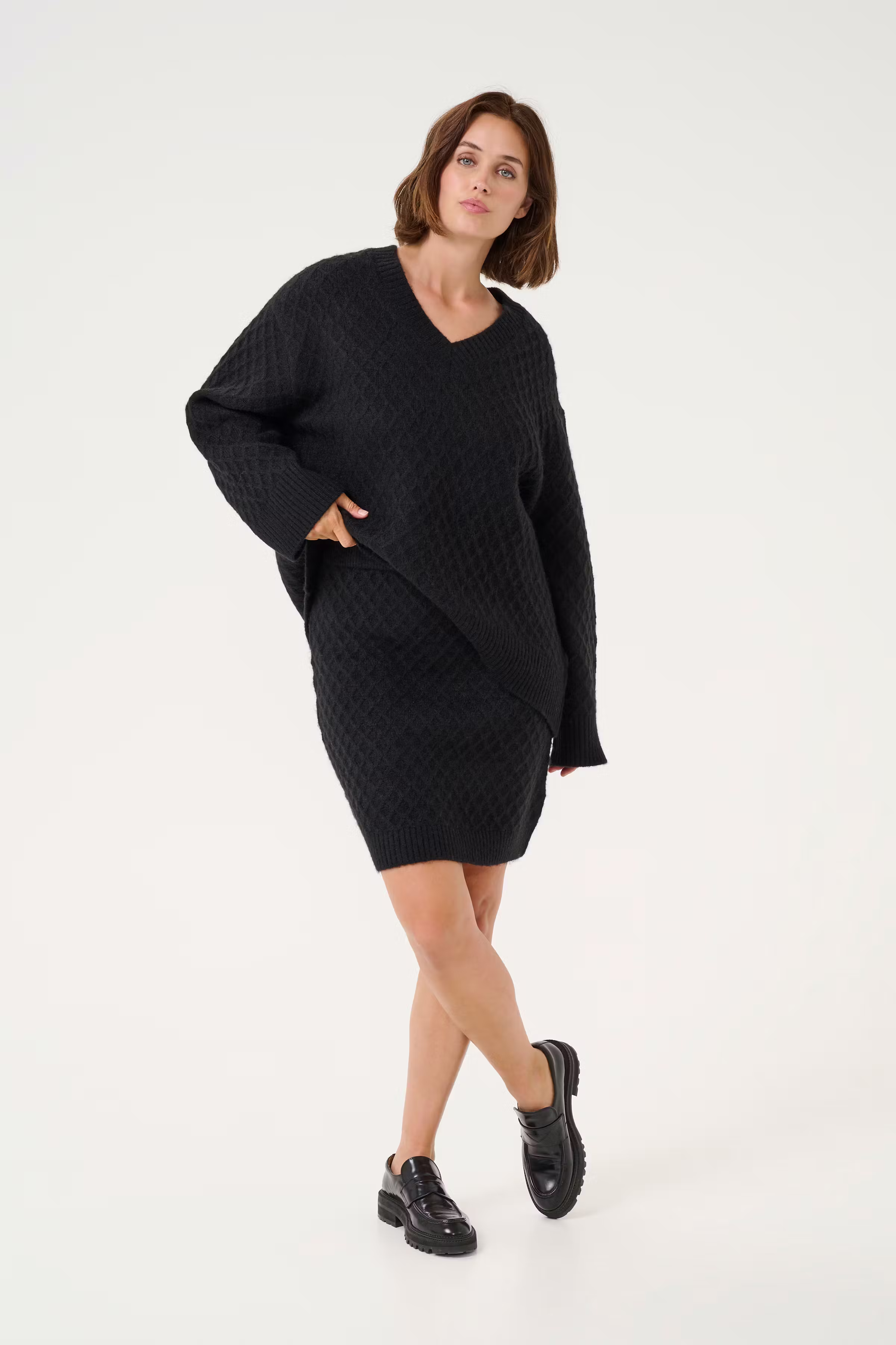 KAselma Rok LOOKBOOK FRONT 10509078-100121