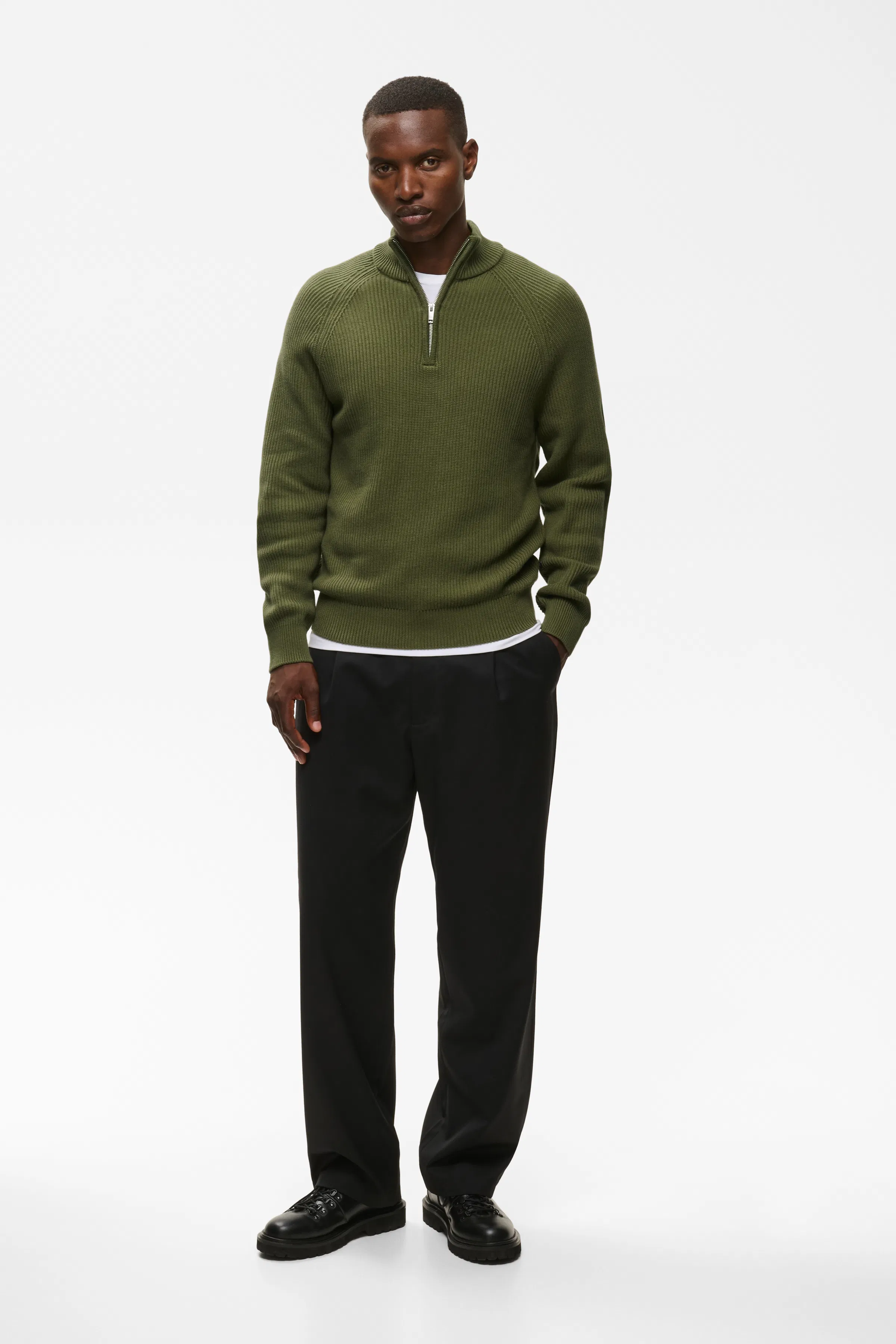 MAhellson Pullover LOOKBOOK FRONT 30209400-190515