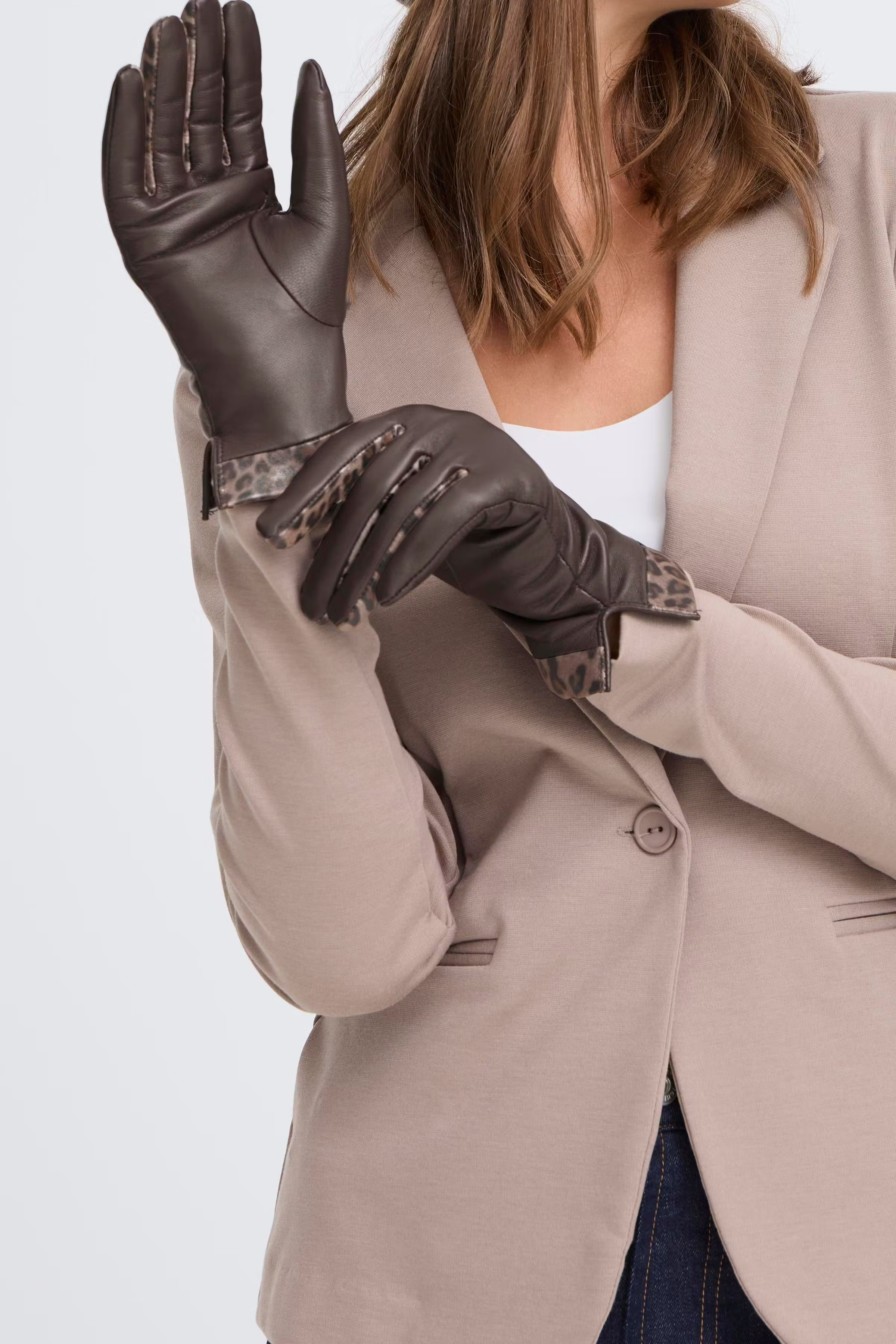 IAMARIA Handsker LOOKBOOK FRONT 20124788-190915