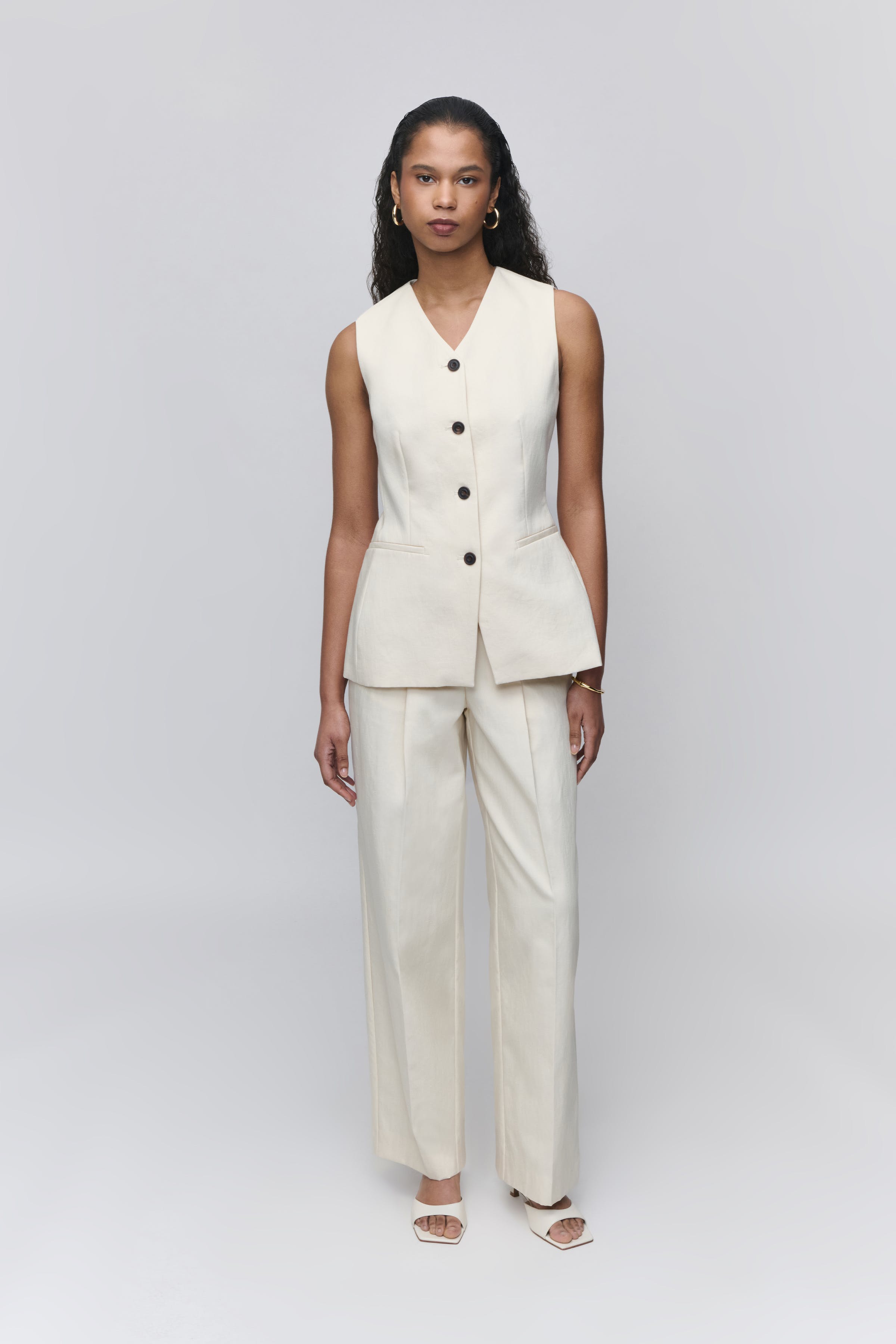 PANDORA Hose LOOKBOOK FRONT 30600627-WH022