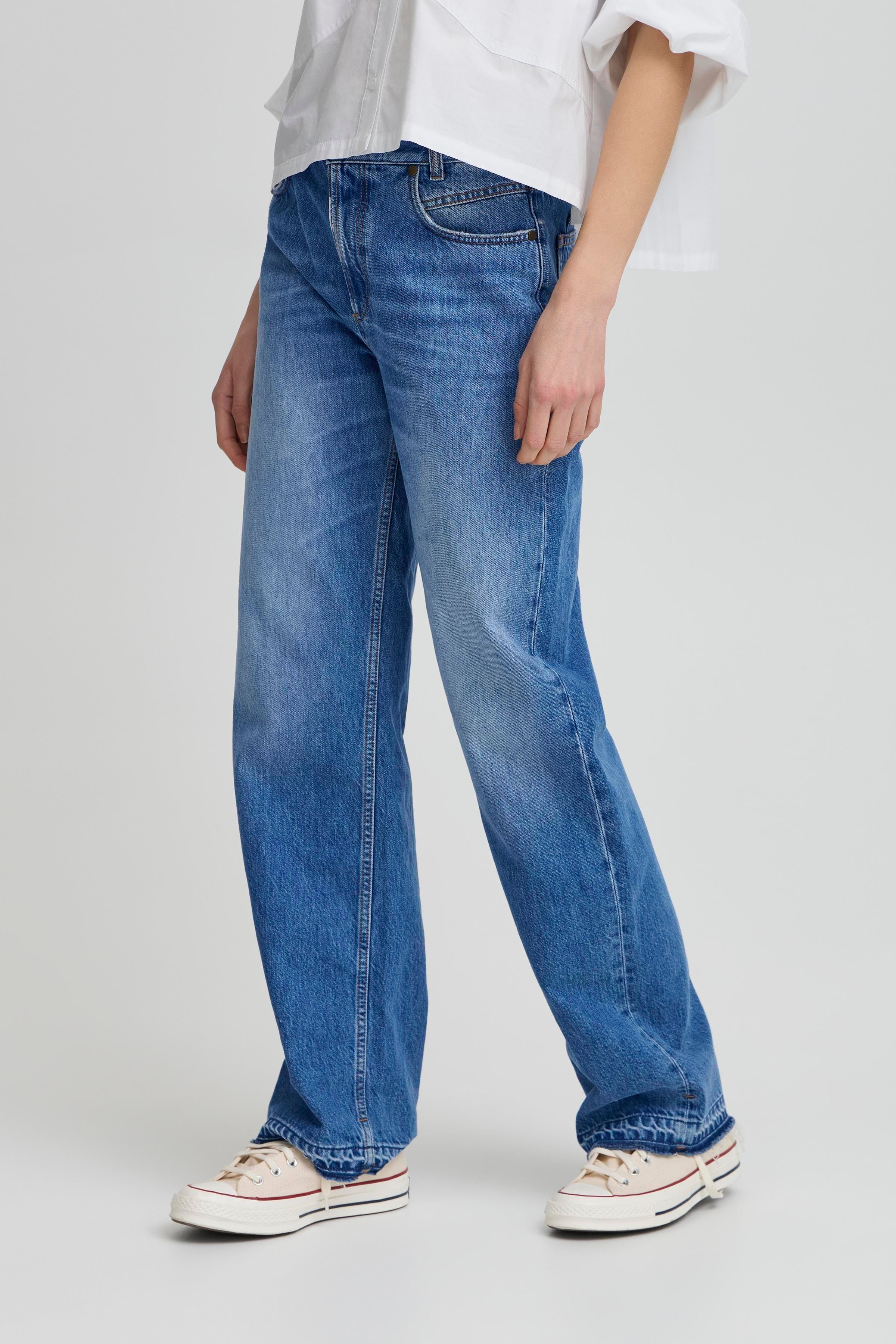 BASERENA Jeans LOOKBOOK FRONT 50405176-204626