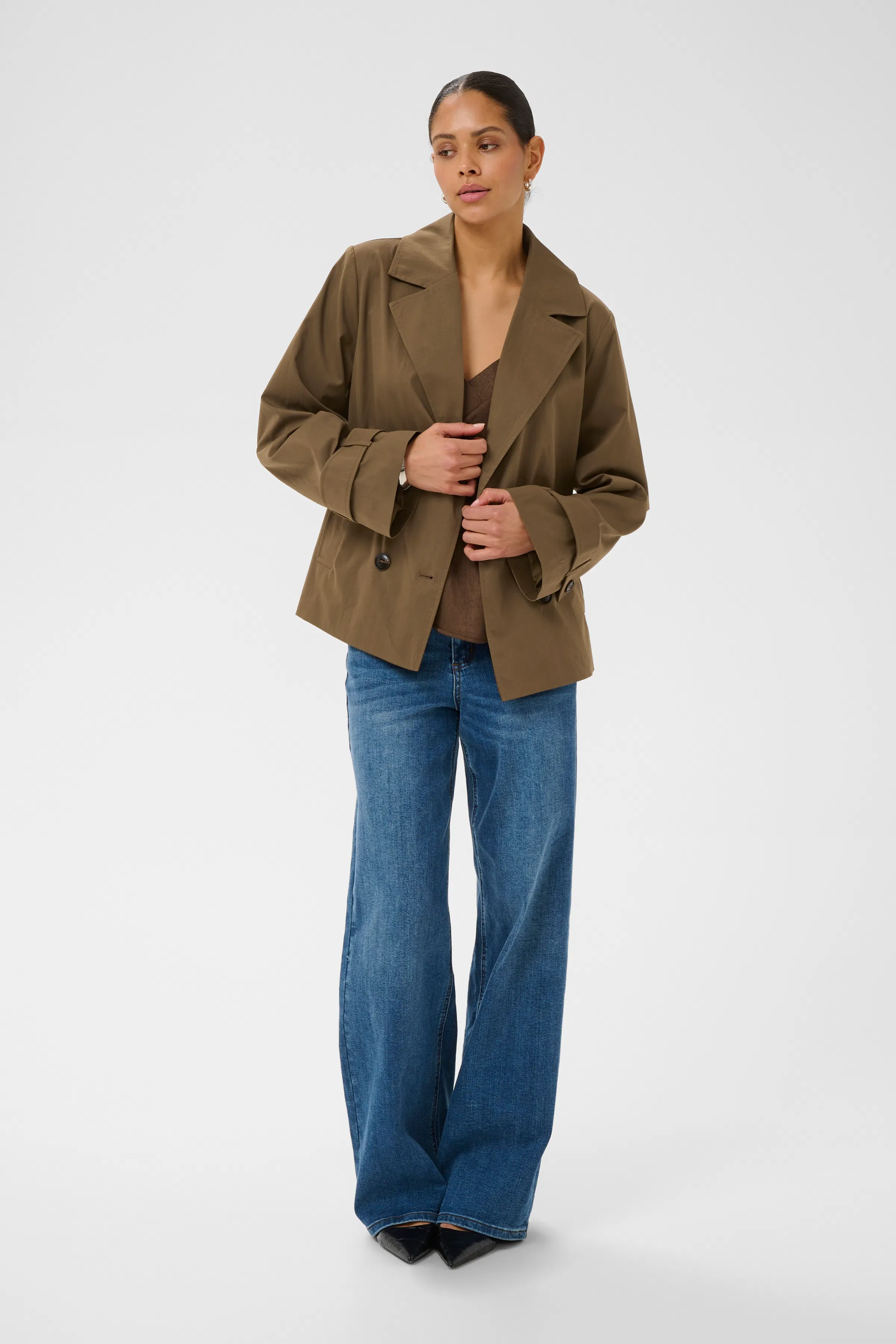 KAjacklyn Mantel LOOKBOOK FRONT 10512482-1000150