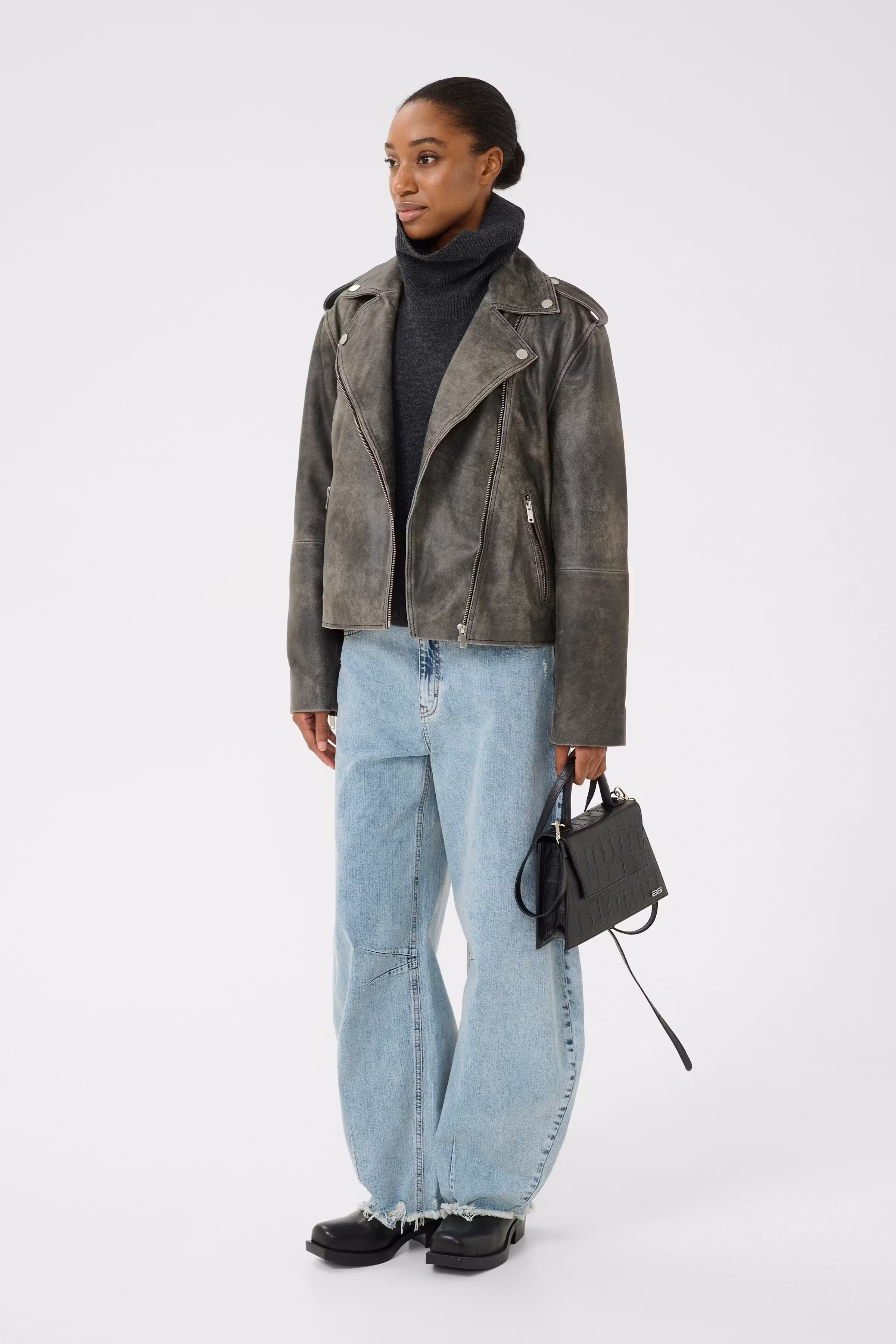 GZnaomi Leather jacket LOOKBOOK FRONT 10910404-108626