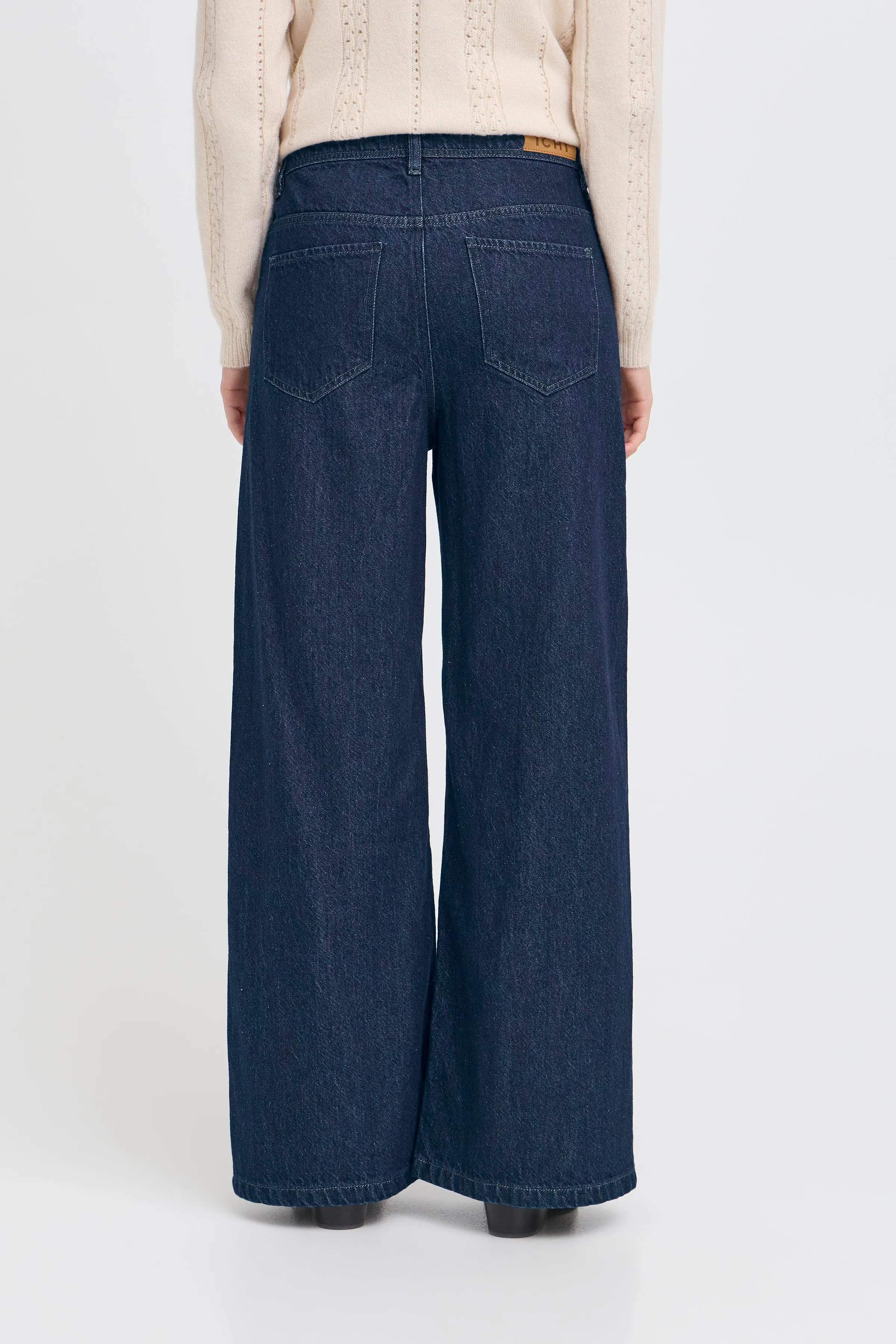 IHBERISEL Jeans LOOKBOOK BACK 20124461-900000209