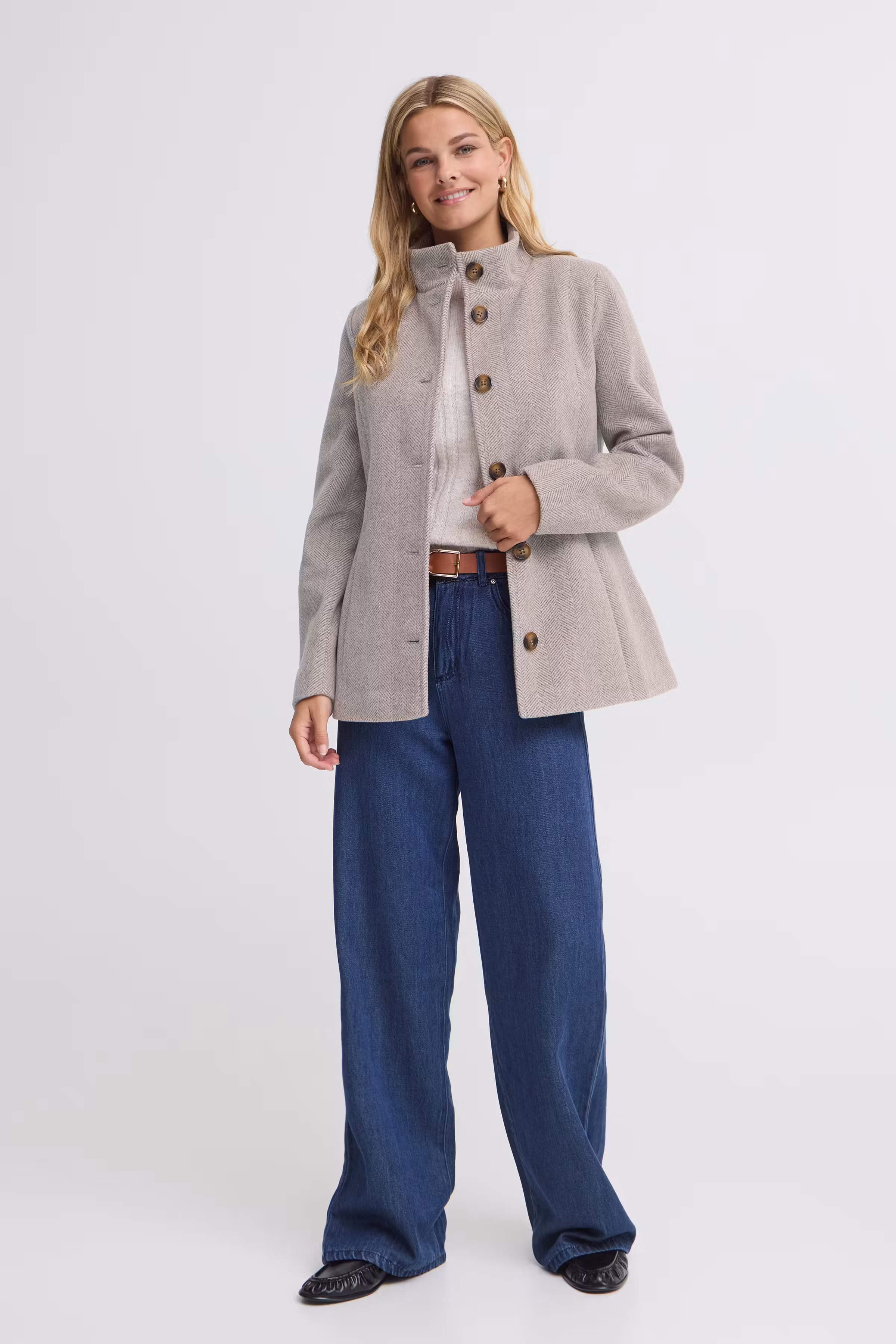 FREVILLA Outerwear LOOKBOOK FRONT 20617959-900009856